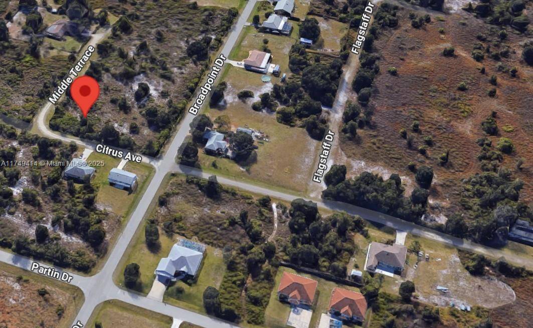 Punta Gorda, FL 33983,2075 NE MIDDLE TER