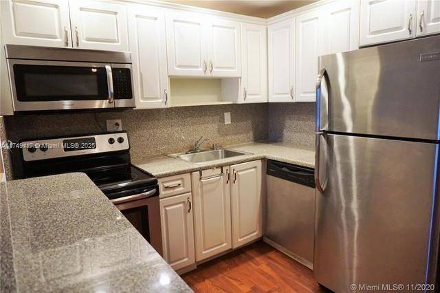 Miami, FL 33138,8950 NE 8th Ave #405