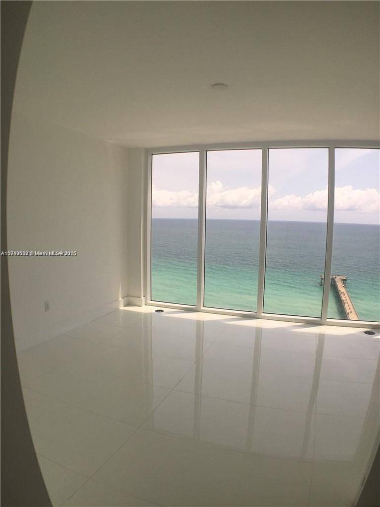 Sunny Isles Beach, FL 33160,16699 COLLINS AVENUE #1702