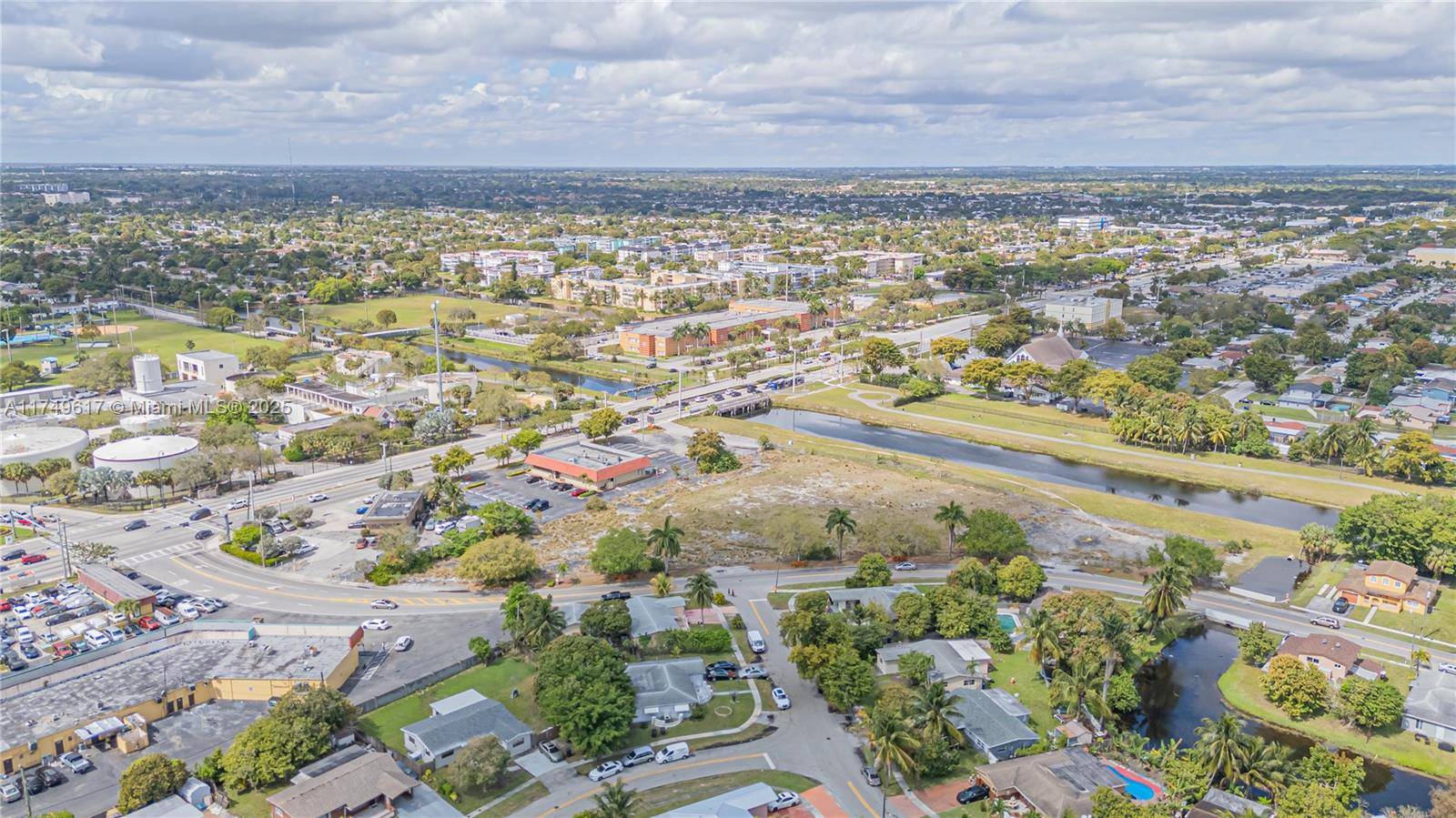 Lauderdale Lakes, FL 33309,3900 NW 37th St