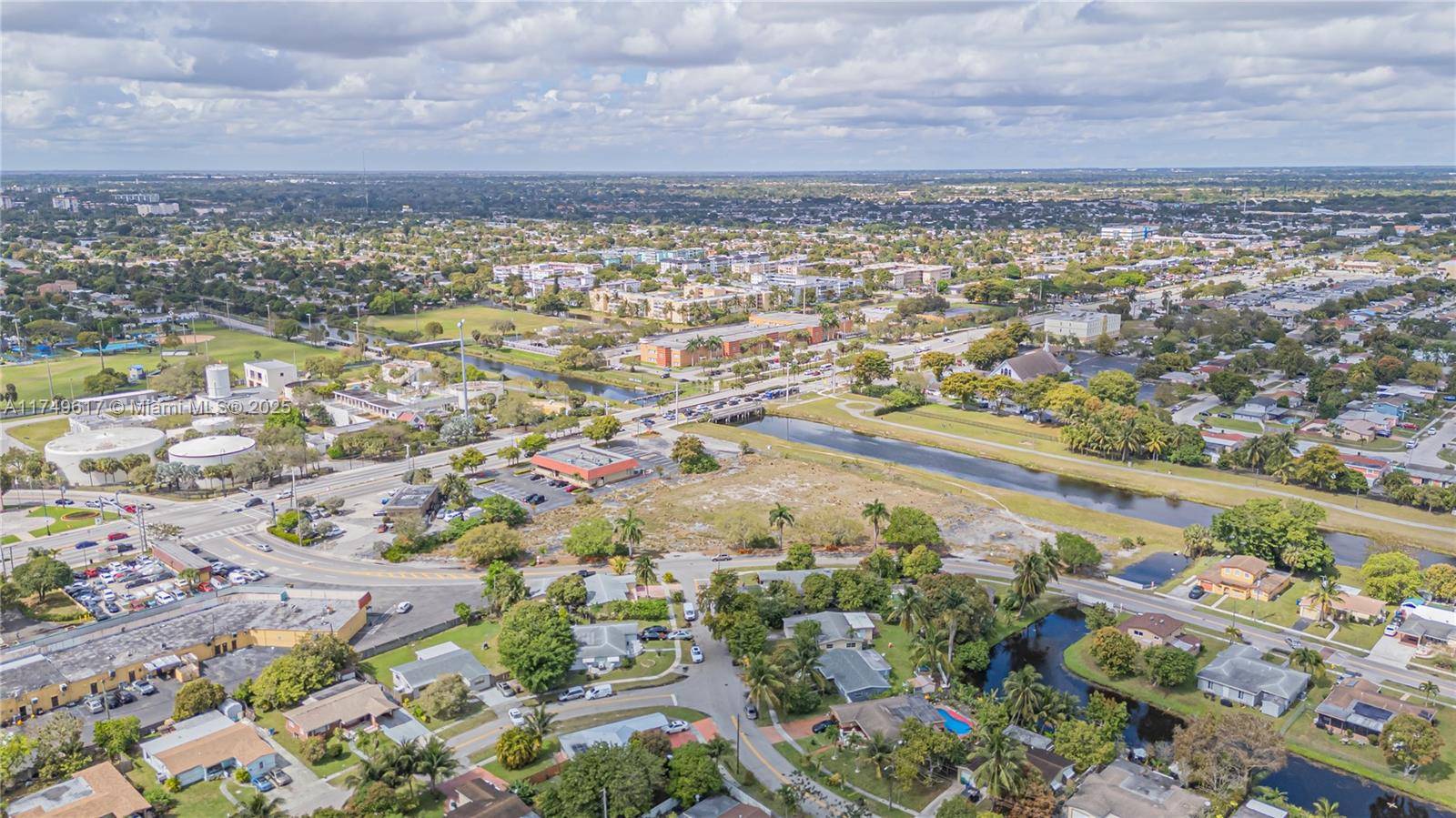 Lauderdale Lakes, FL 33309,3900 NW 37th St