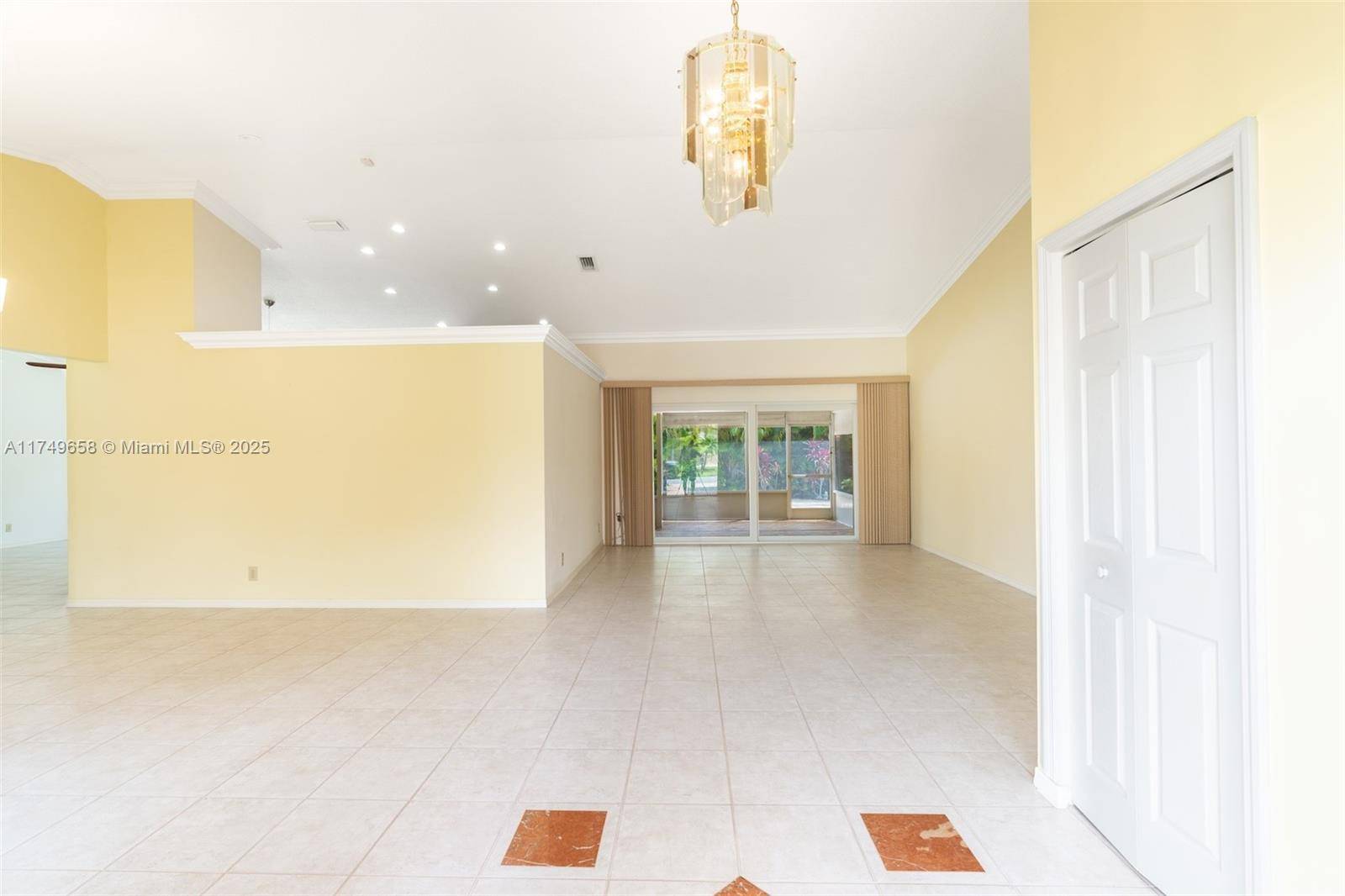 Pembroke Pines, FL 33029,311 NW 197th Ave