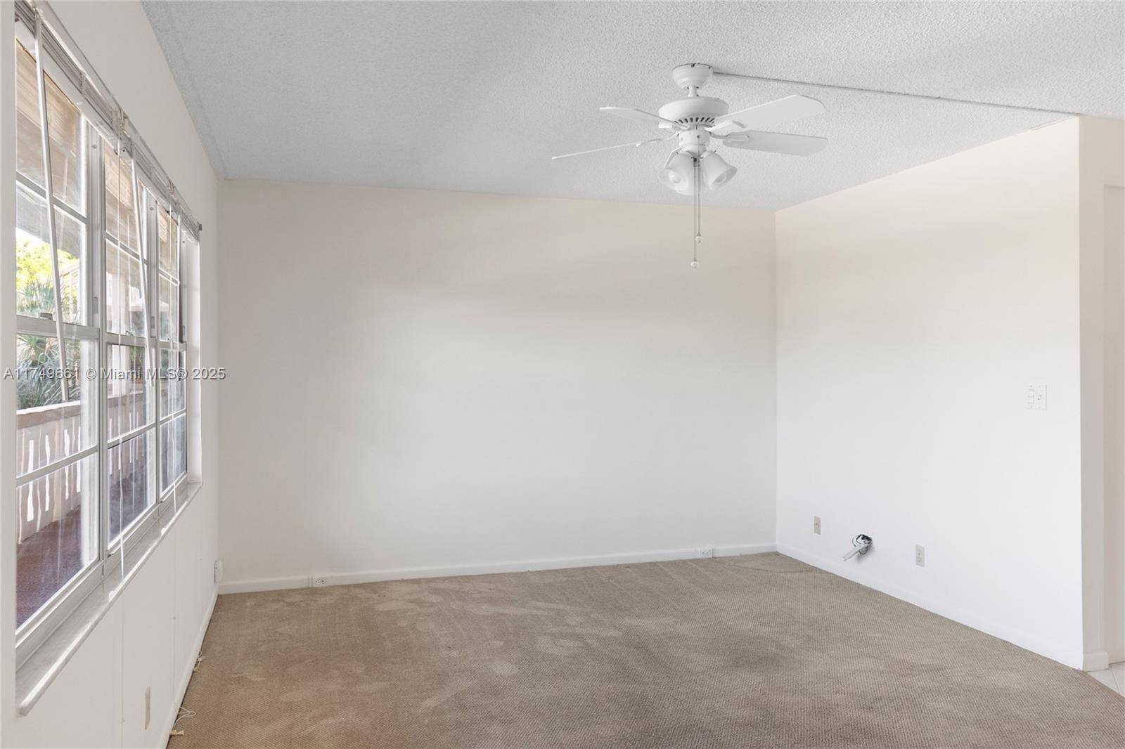 Coconut Creek, FL 33066,2401 Antigua Cir #E3
