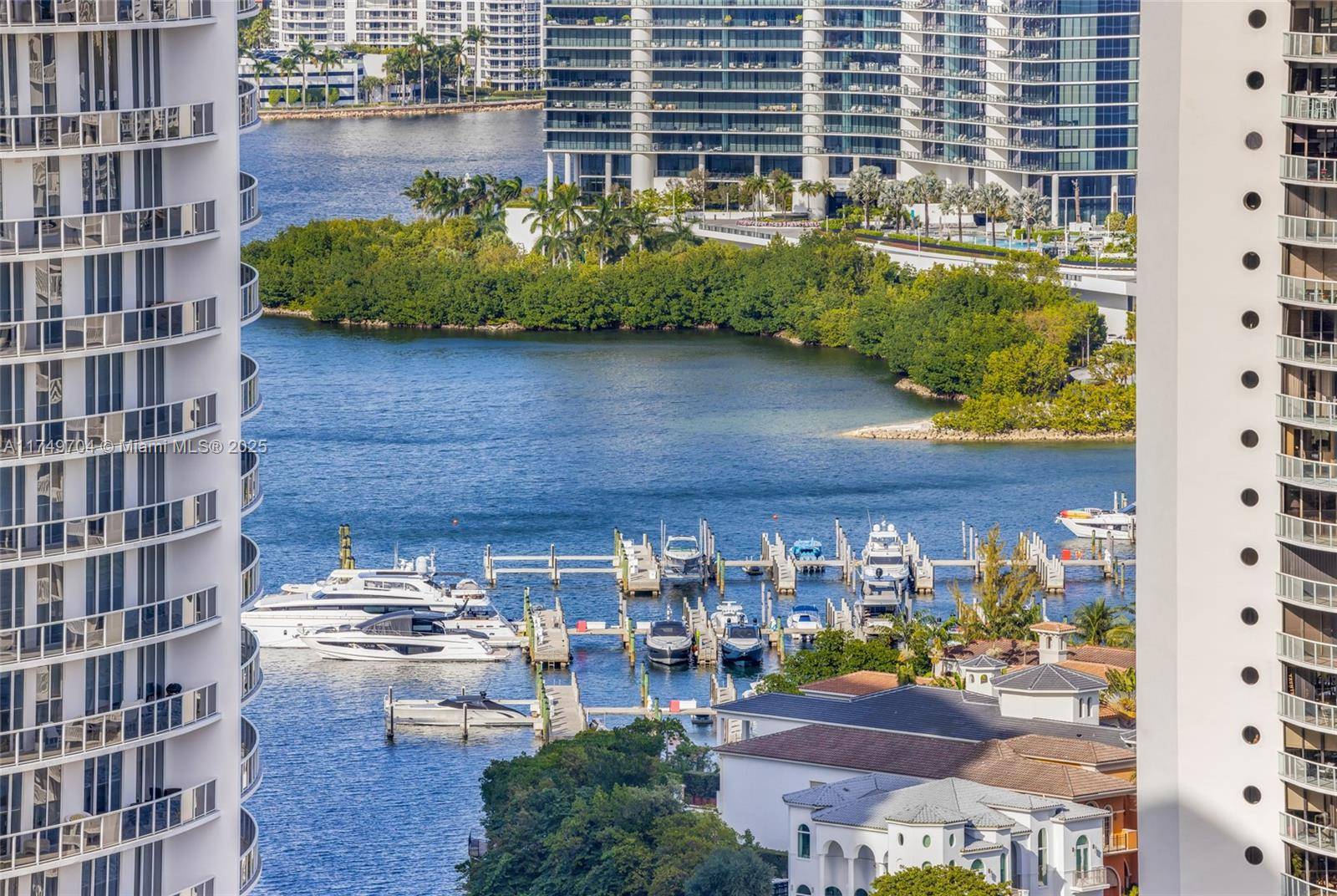 Aventura, FL 33160,2000 Island Blvd #3010