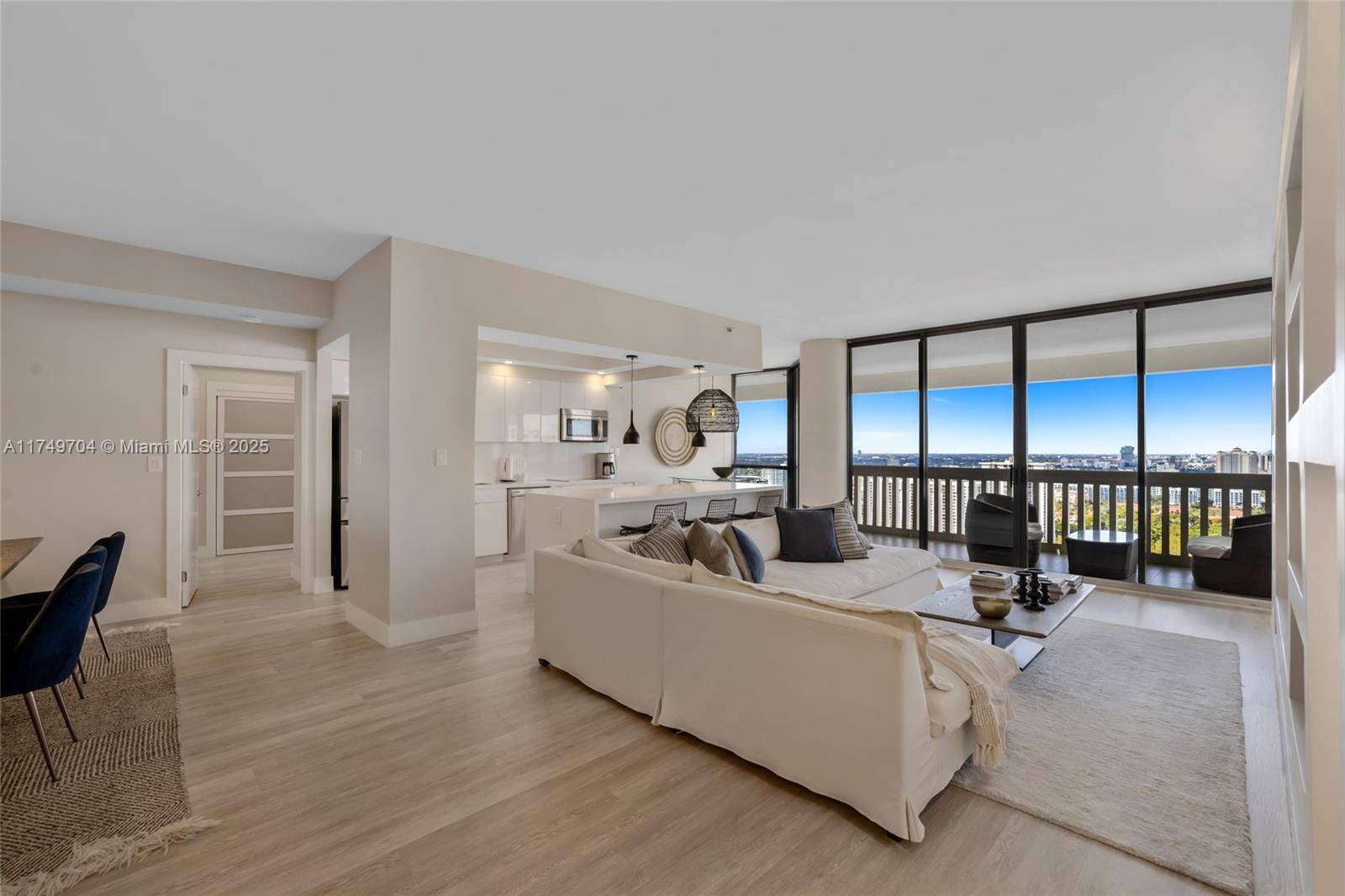Aventura, FL 33160,2000 Island Blvd #3010