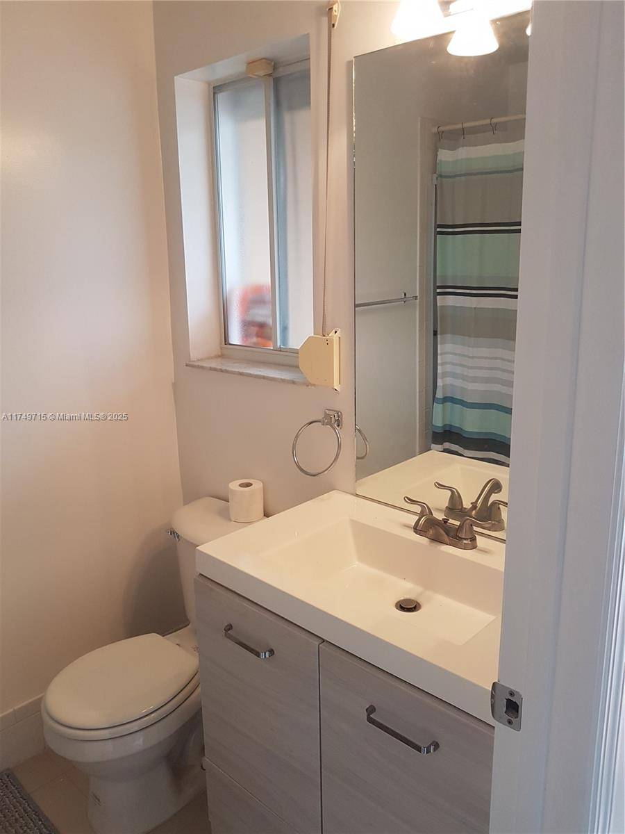 Miami, FL 33177,17512 SW 139th Ct #17512