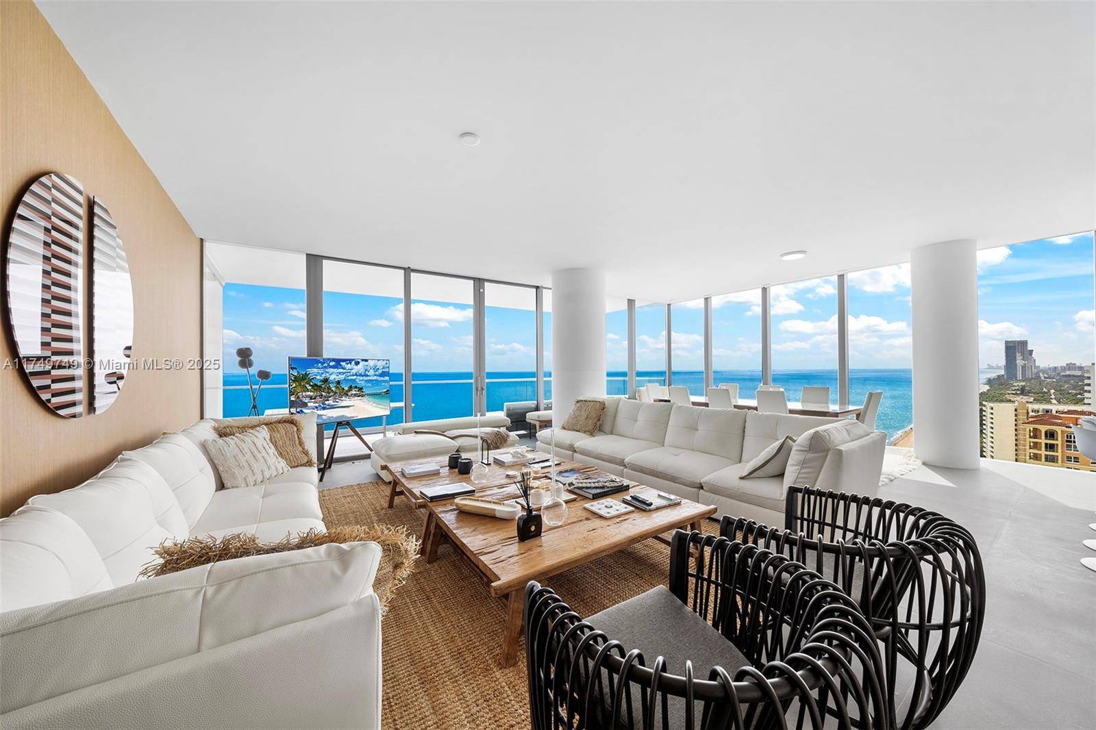 Hallandale Beach, FL 33009,2000 S Ocean Dr #22B
