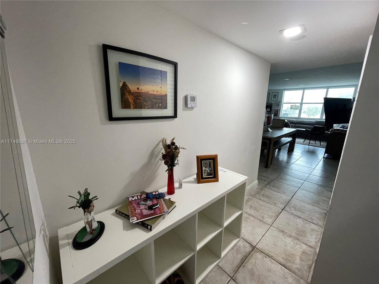 Hollywood, FL 33019,2101 S Ocean Dr #205