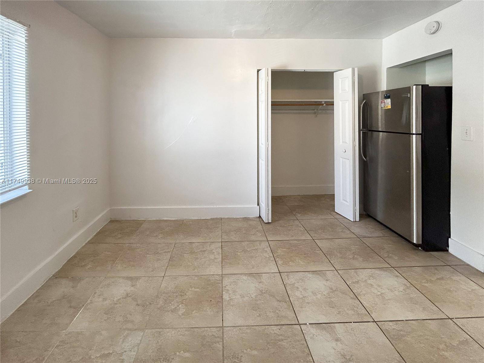 Miami, FL 33138,699 NE 86th St #5A