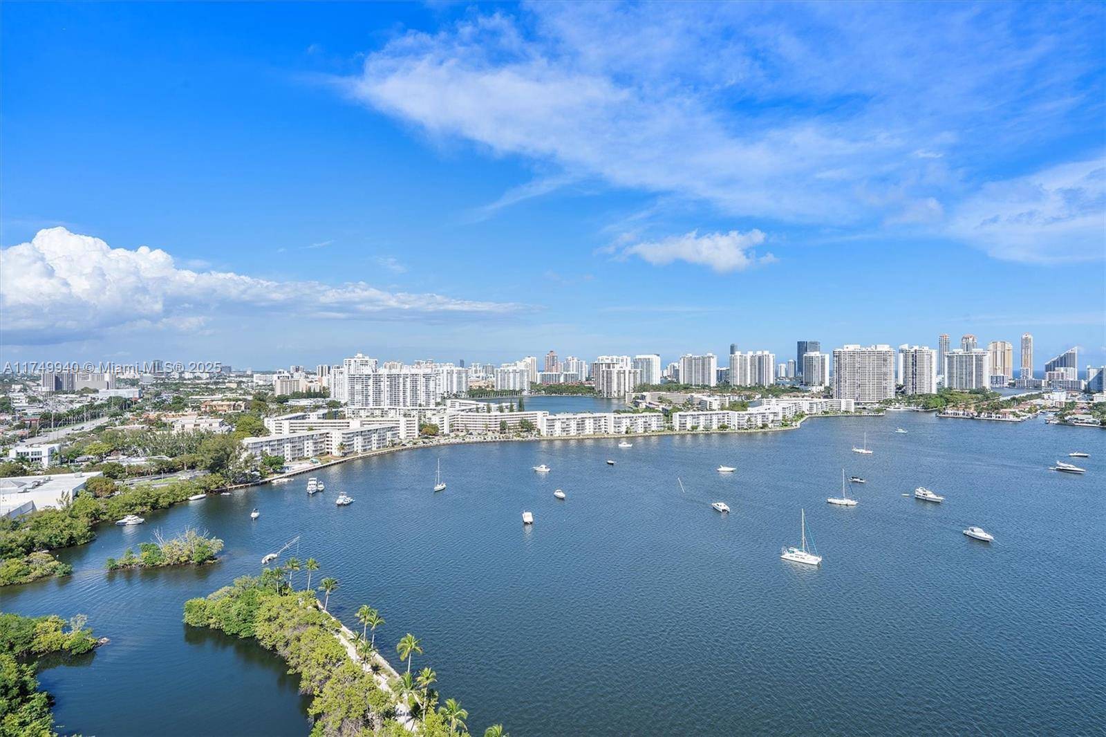 North Miami Beach, FL 33160,17301 Biscayne Blvd #2108