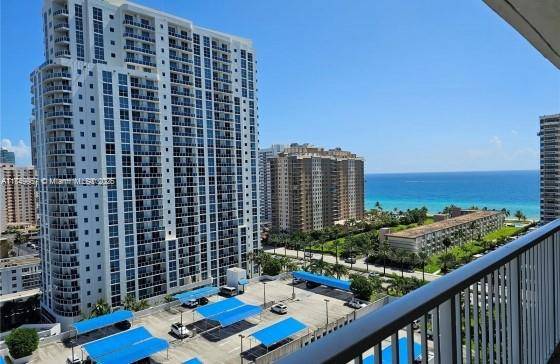 Hallandale Beach, FL 33009,1965 S Ocean Dr #11J