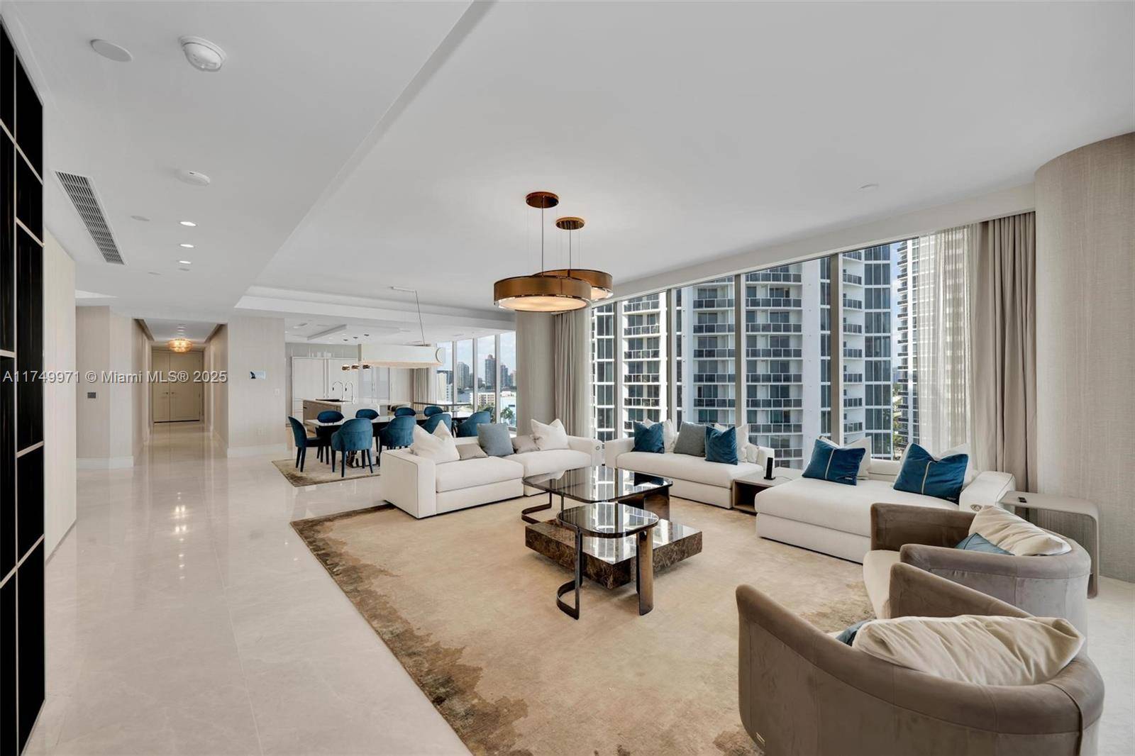 Sunny Isles Beach, FL 33160,17975 Collins Ave #N-1002