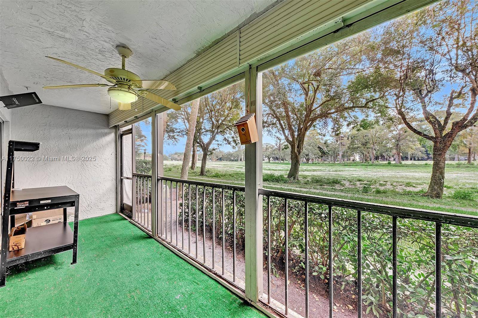 Lauderhill, FL 33319,5860 NW 44th St #111