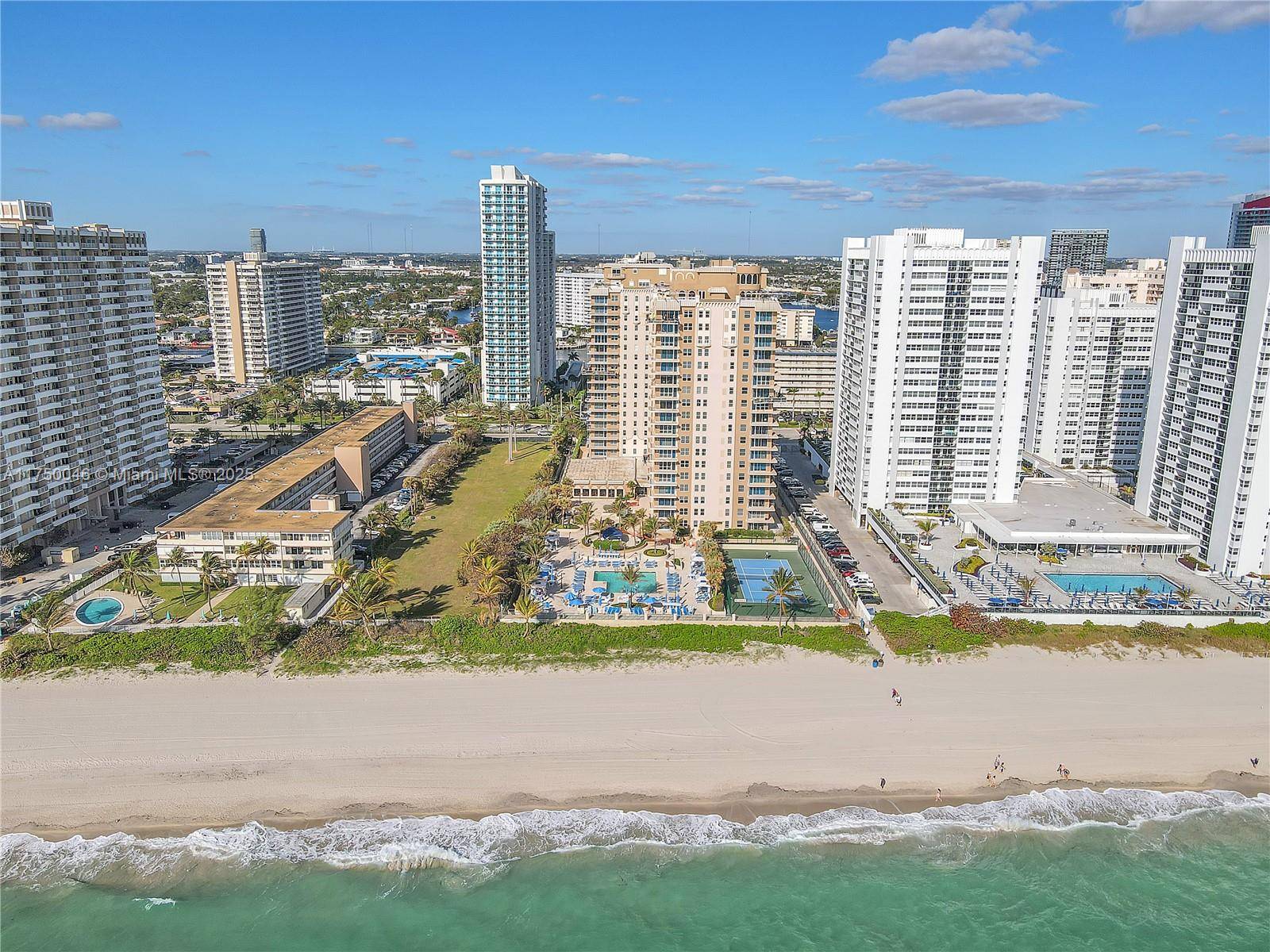 Hallandale Beach, FL 33009,1920 S Ocean Dr (Avail. Now -11/30) #8B