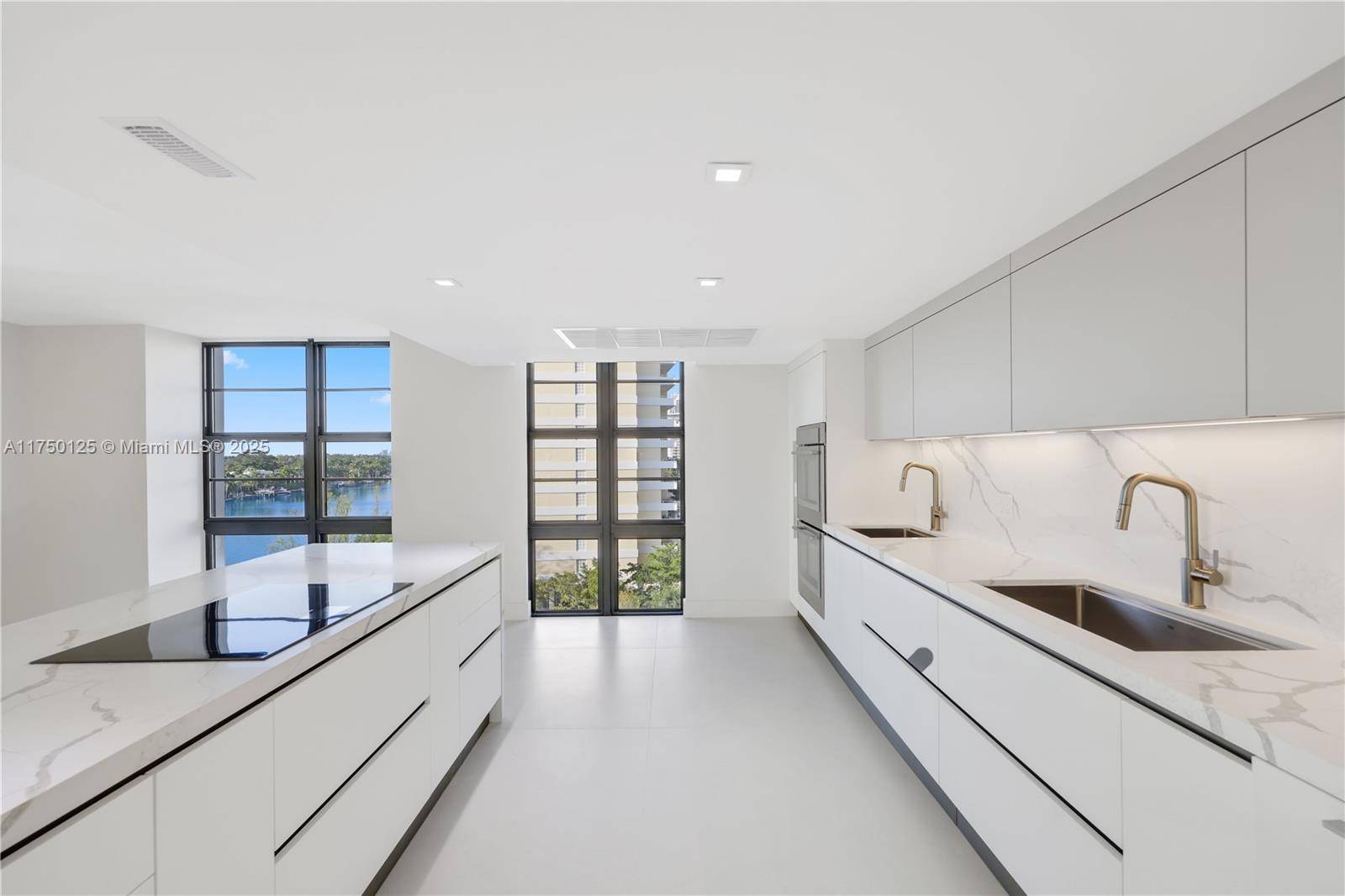 Miami Beach, FL 33140,5500 Collins Ave #802