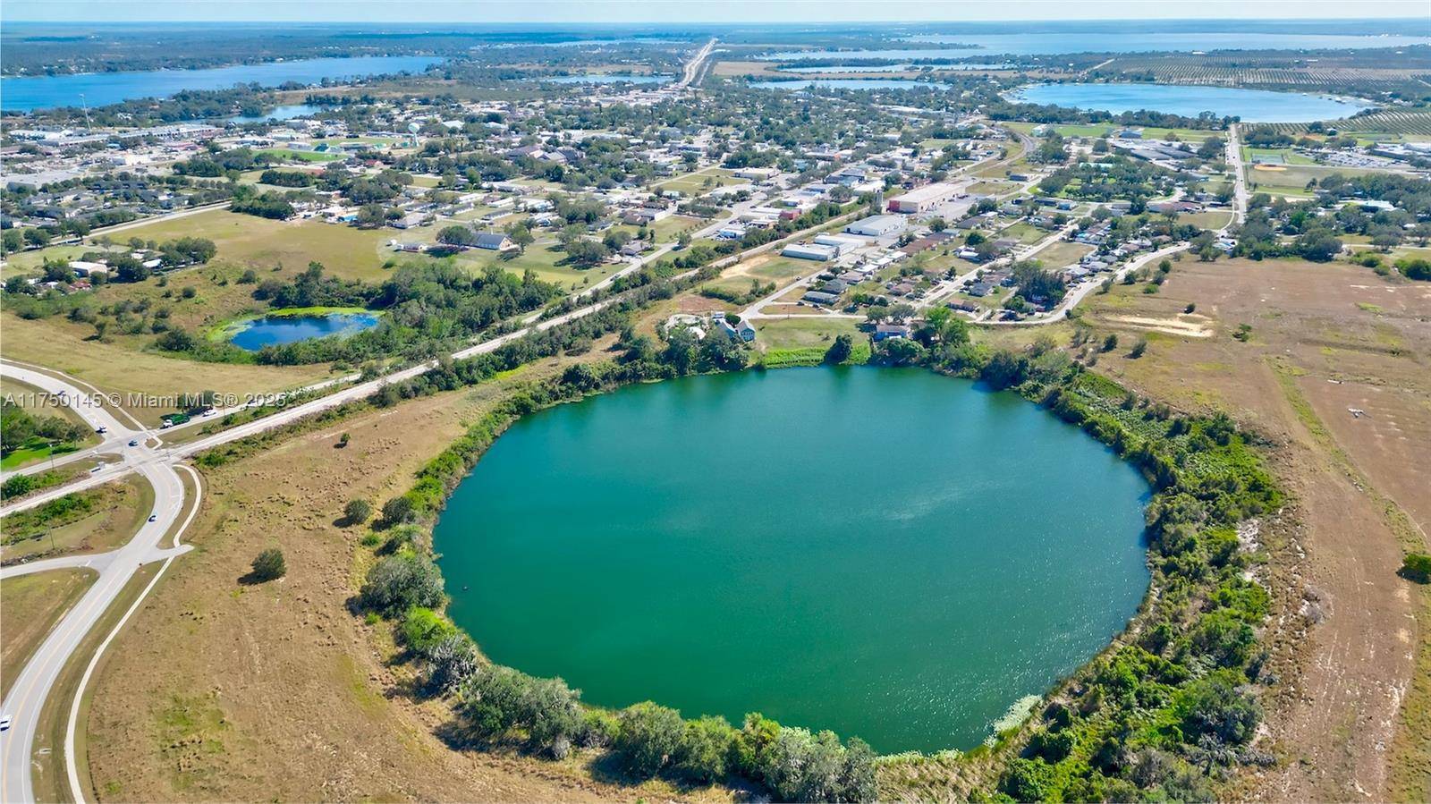 Lake Placid, FL 33852,215 Rachard Blvd