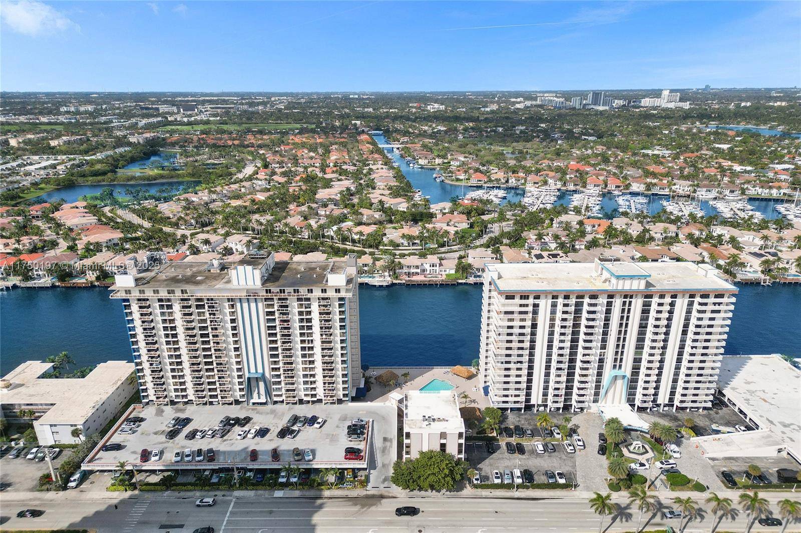 Hollywood, FL 33019,1600 S Ocean Dr #16B