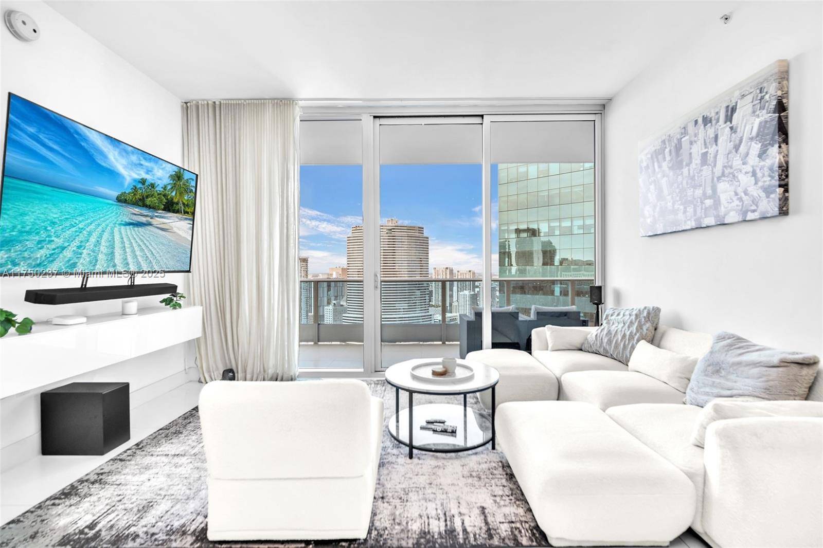 Miami, FL 33131,200 Biscayne Boulevard Way #4910