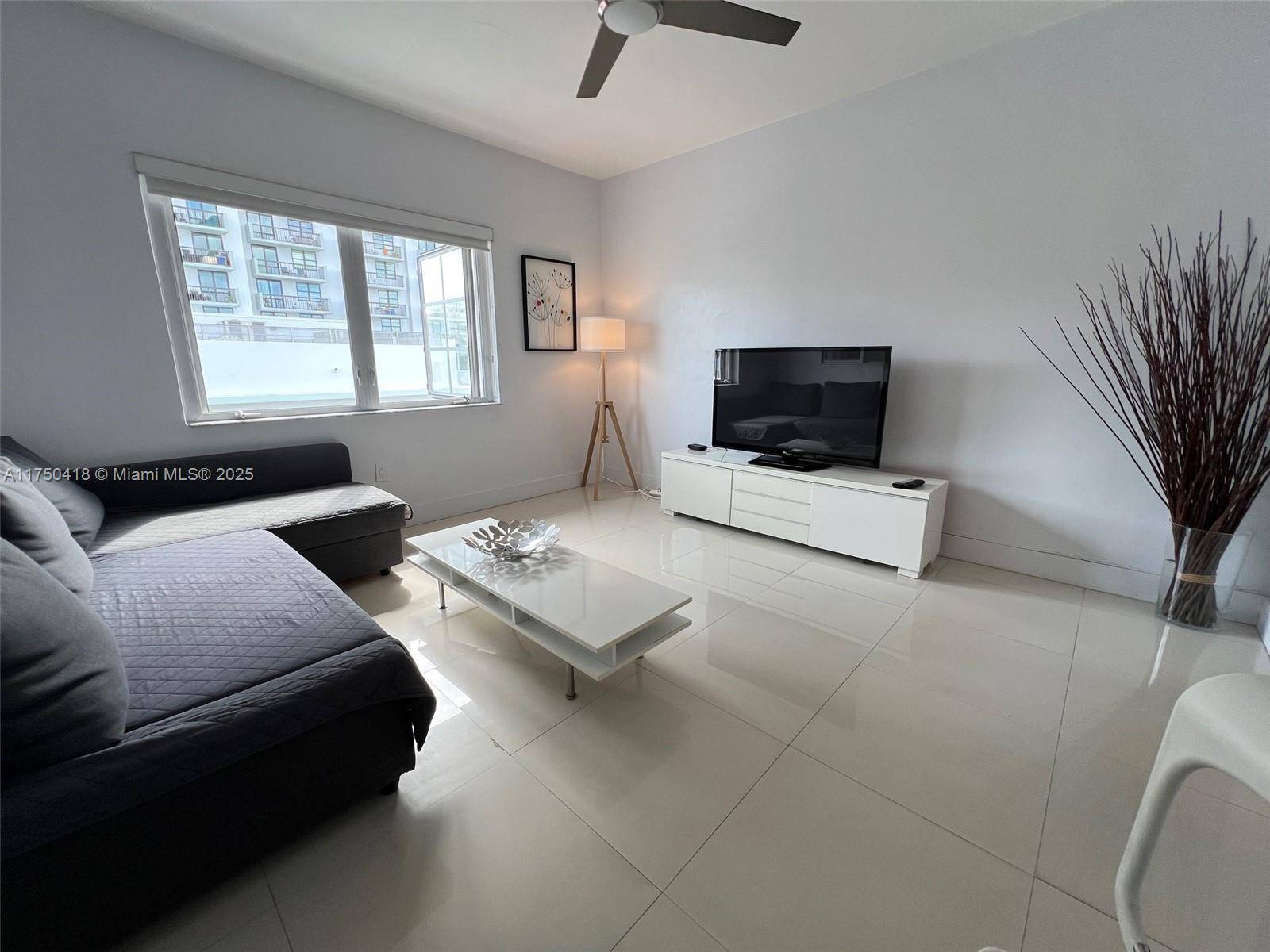 Miami Beach, FL 33139,1100 Collins Ave #303