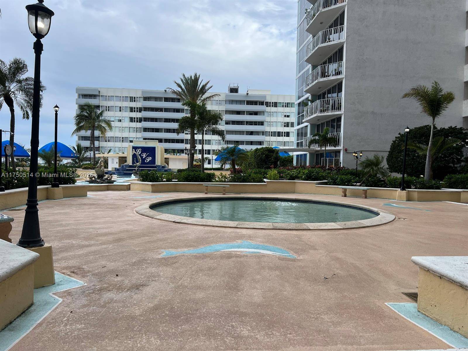 North Bay Village, FL 33141,7601 E Treasure Dr #1006