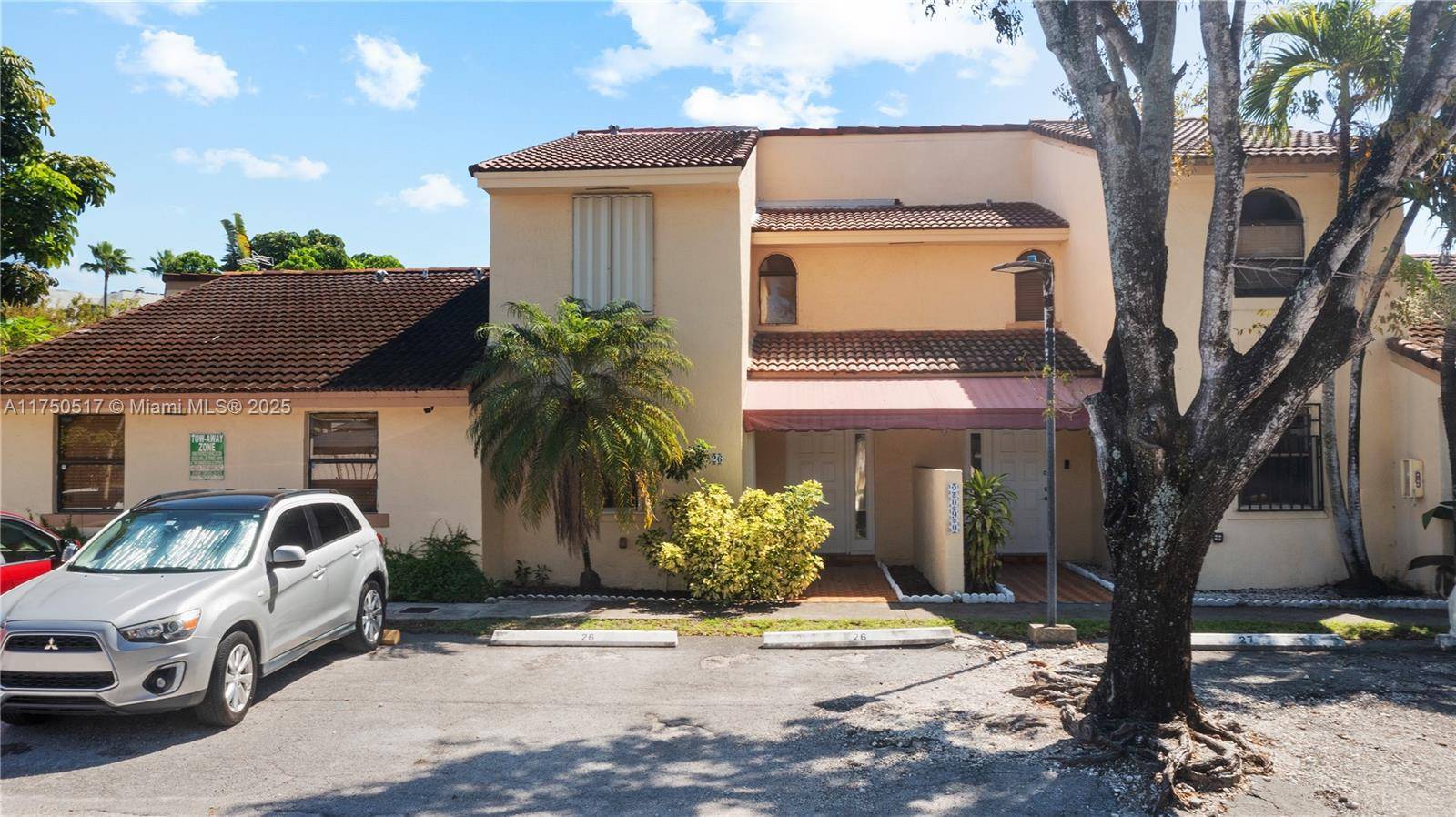 Miami, FL 33175,2090 SW 122nd Ave #26