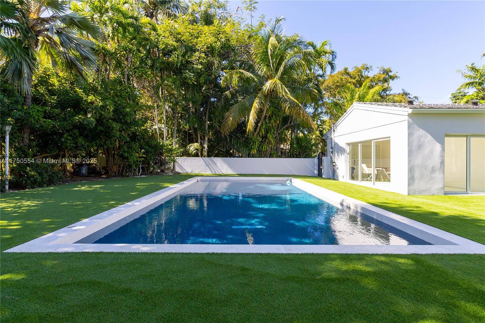 Coral Gables, FL 33146,754 Jeronimo Dr