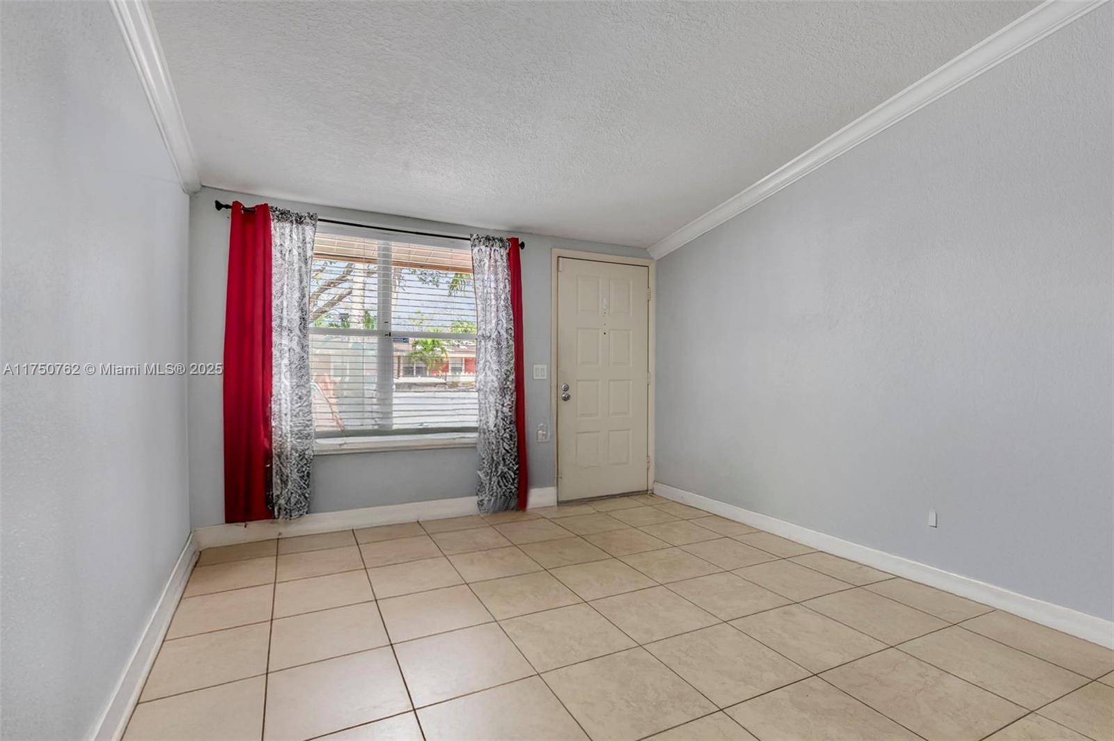 Tamarac, FL 33321,7194 Southgate Blvd #7194
