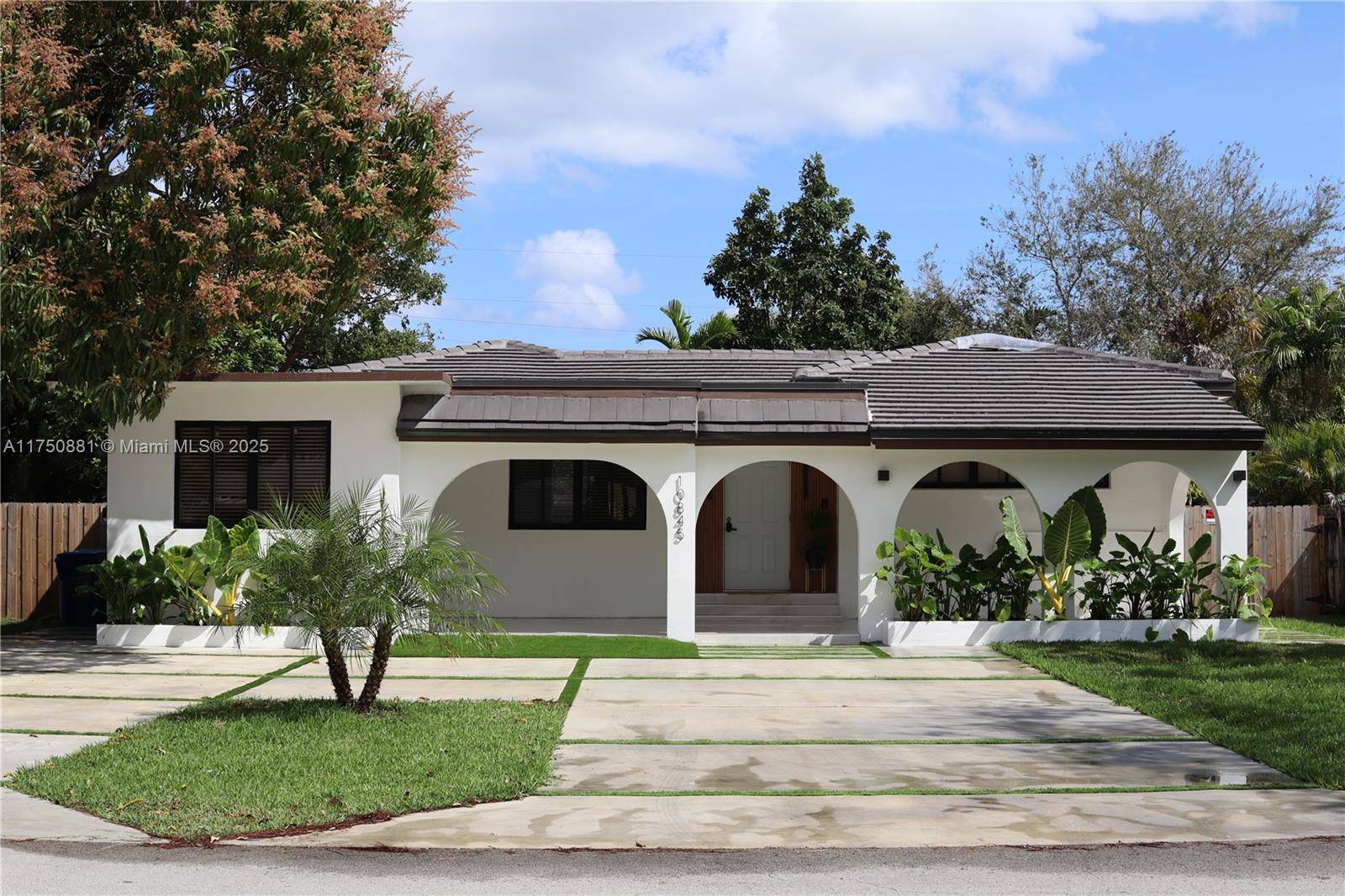 Miami, FL 33161,10845 Peachtree Dr