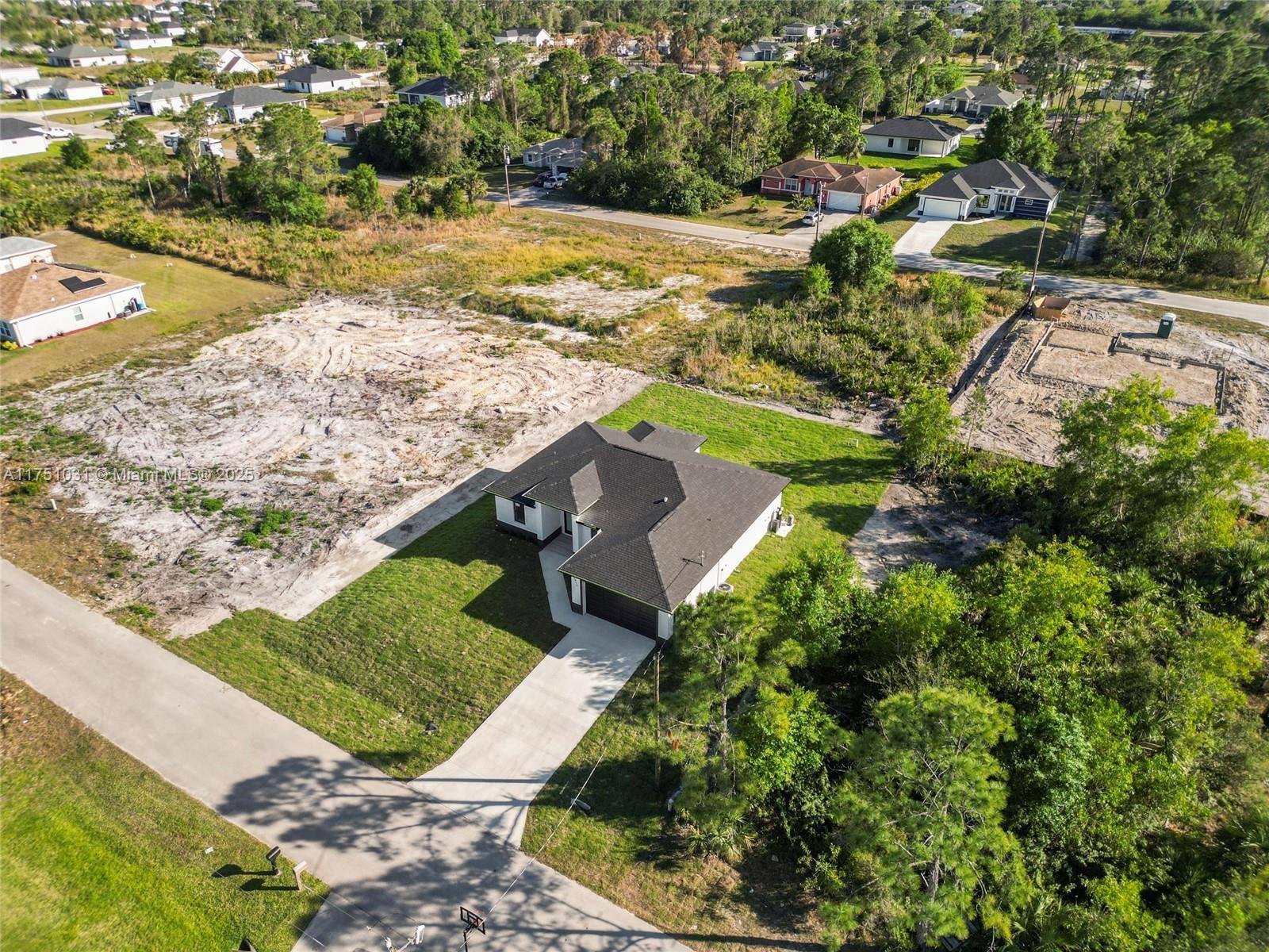 Lehigh Acres, FL 33971,2917 24th St W
