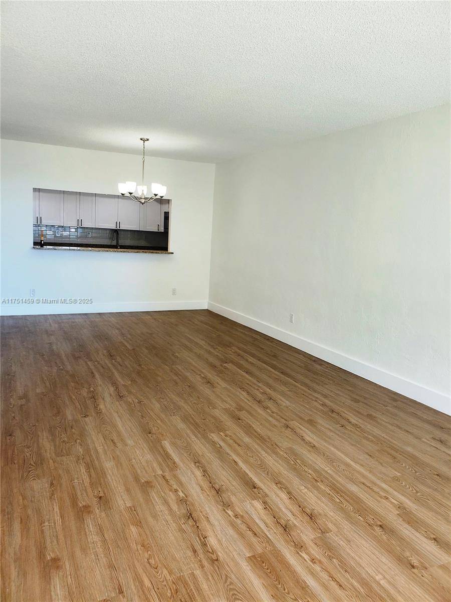Sunny Isles Beach, FL 33160,19380 Collins Ave #923