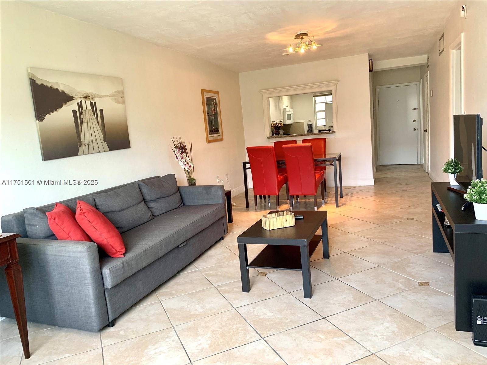 Key Biscayne, FL 33149,201 Galen #315W