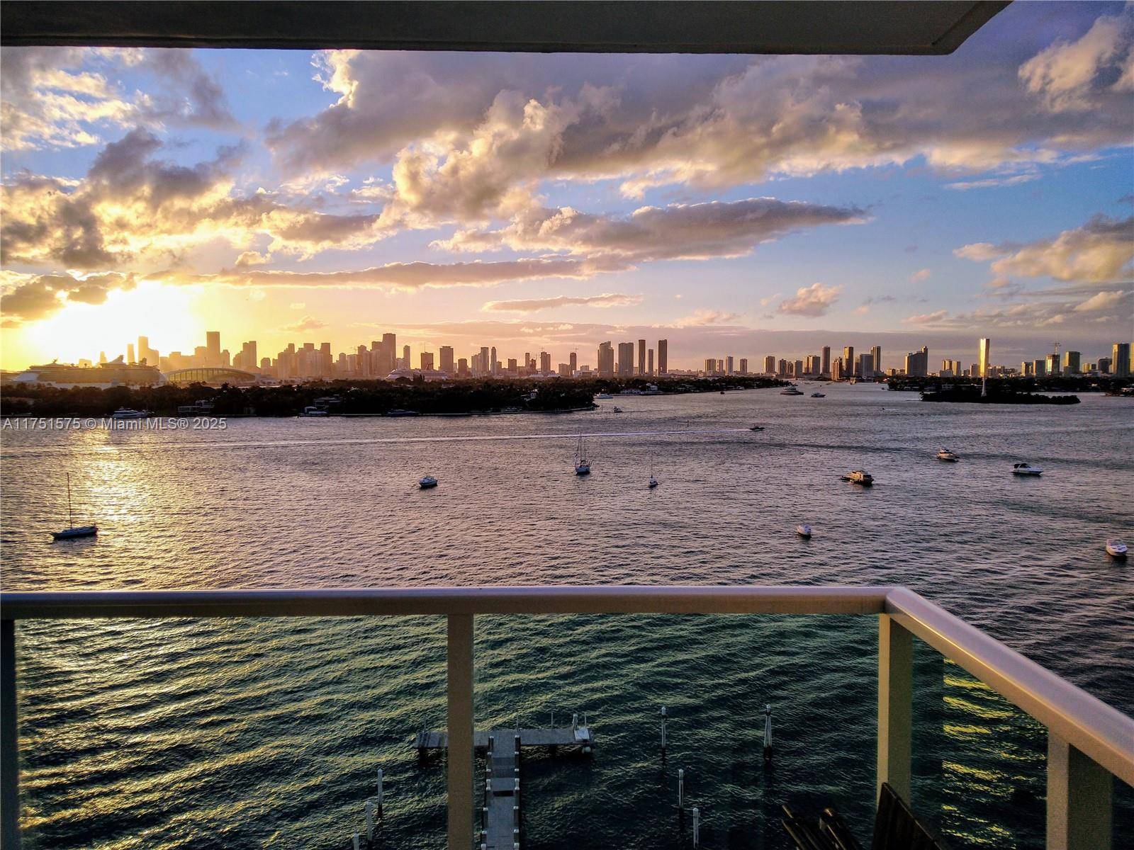 Miami Beach, FL 33139,1000 West Ave #1118