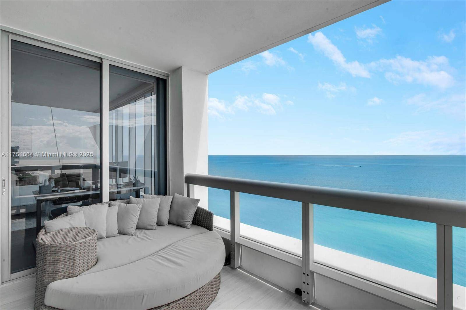 Miami Beach, FL 33141,6899 Collins Ave #1908