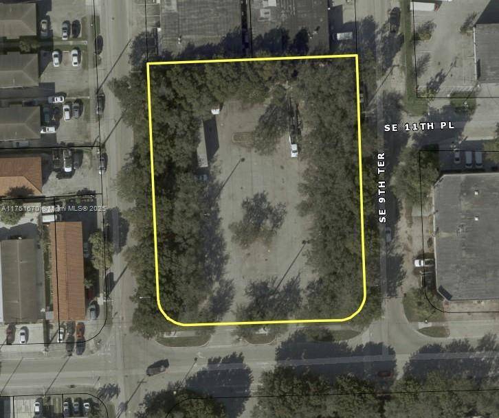 Hialeah, FL 33010,955 SE 12th St