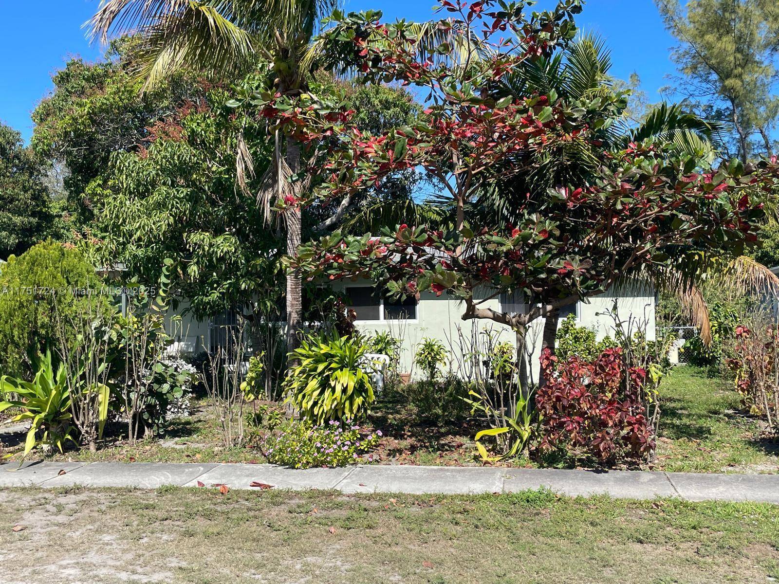 North Miami, FL 33161,1155 NE 136th st