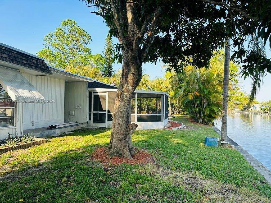 Tamarac, FL 33321,6900 NW 78th St