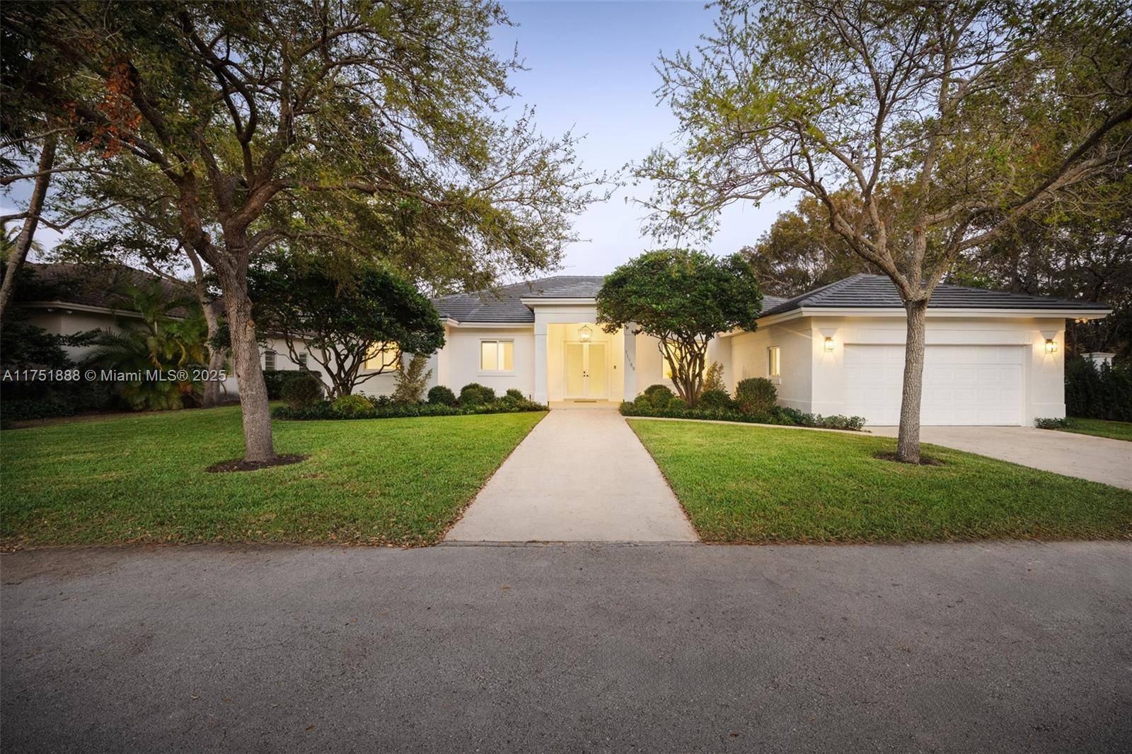 Pinecrest, FL 33156,11189 SW 78th Ave