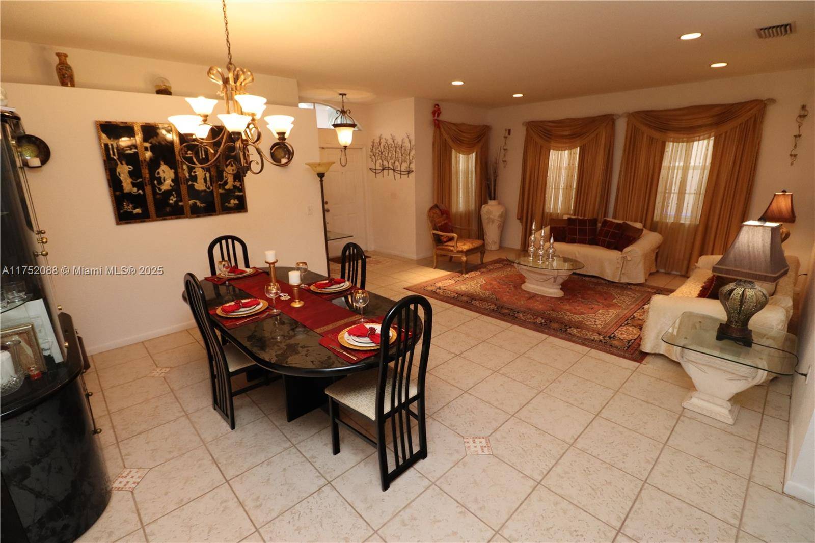 Pembroke Pines, FL 33028,15719 NW 4th St