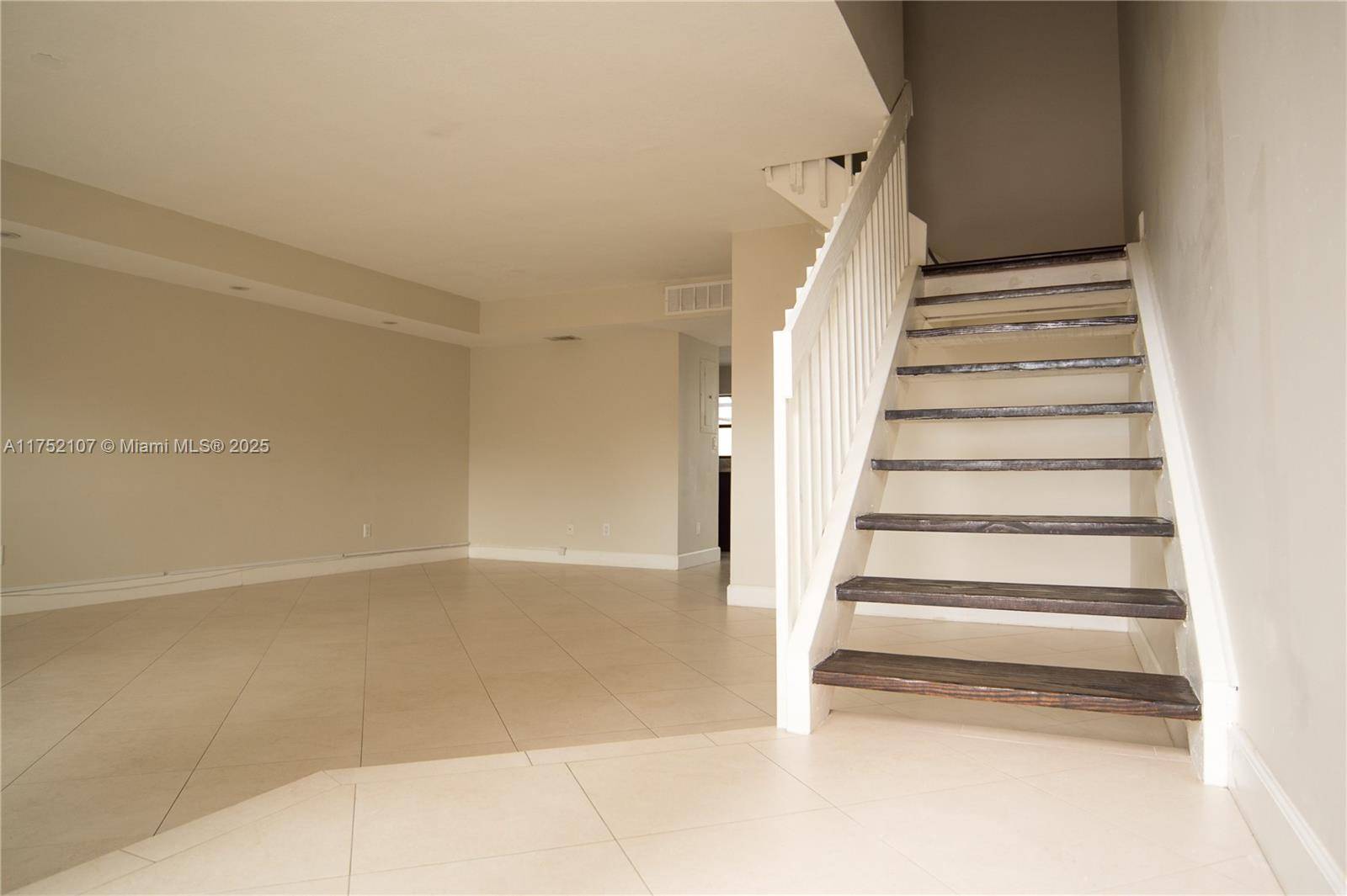 Pembroke Pines, FL 33026,1239 NW 122nd Ter