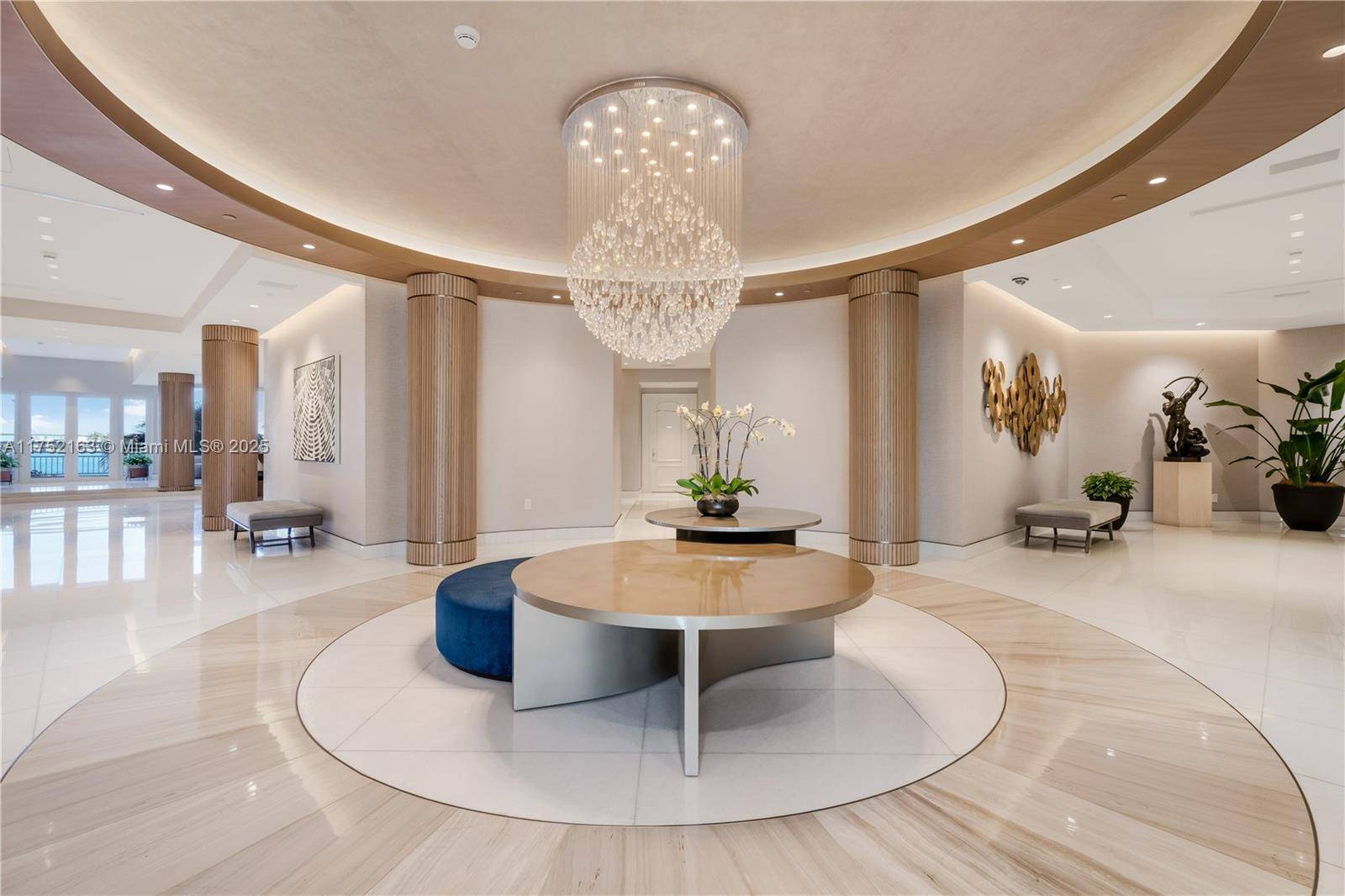 Miami, FL 33131,888 Brickell Key Dr #703