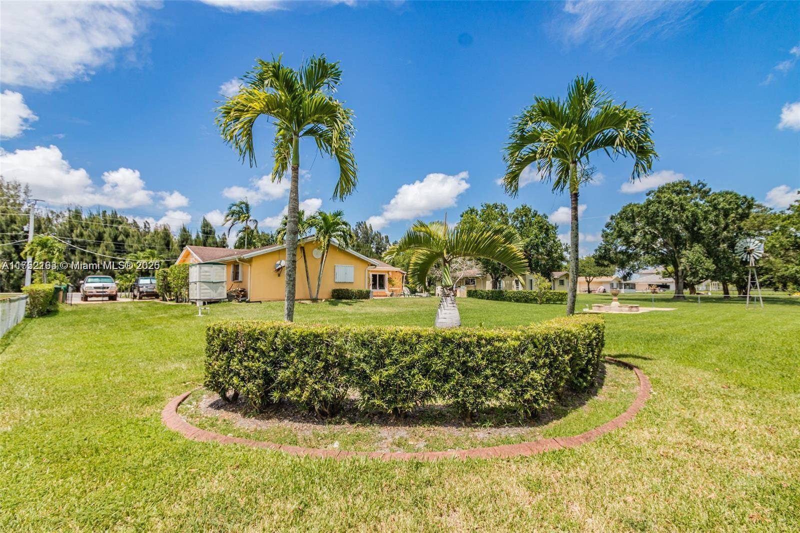 Davie, FL 33325,13450 SW 26th St
