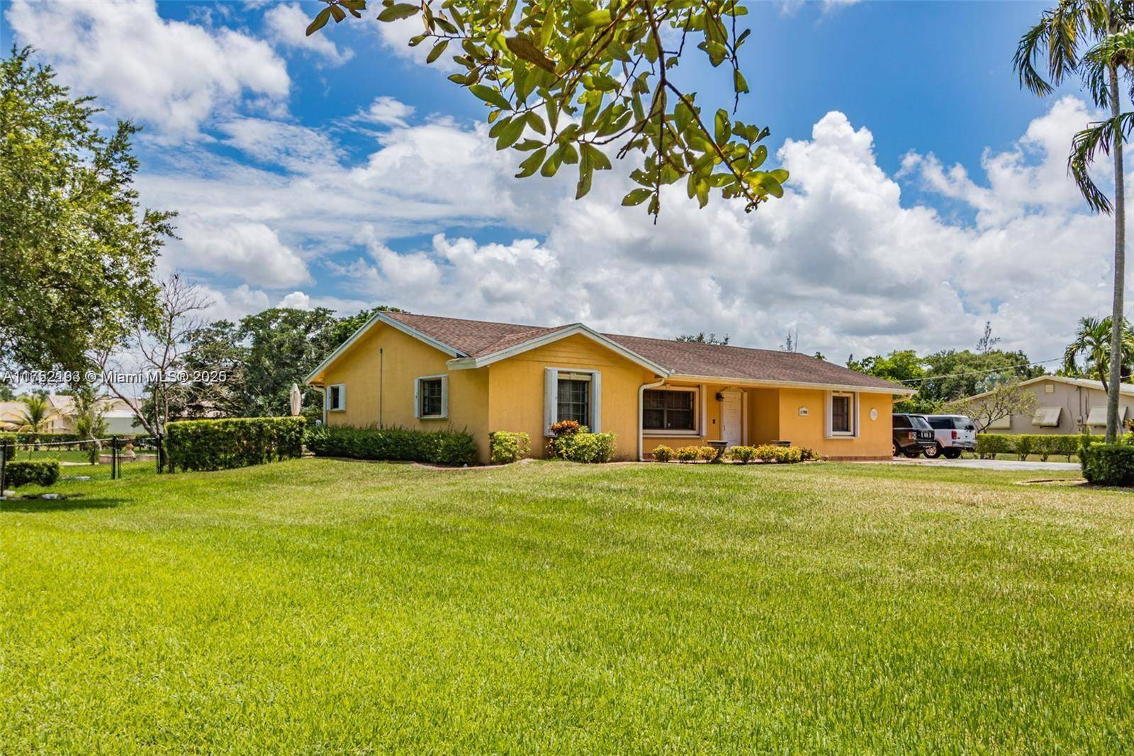 Davie, FL 33325,13450 SW 26th St