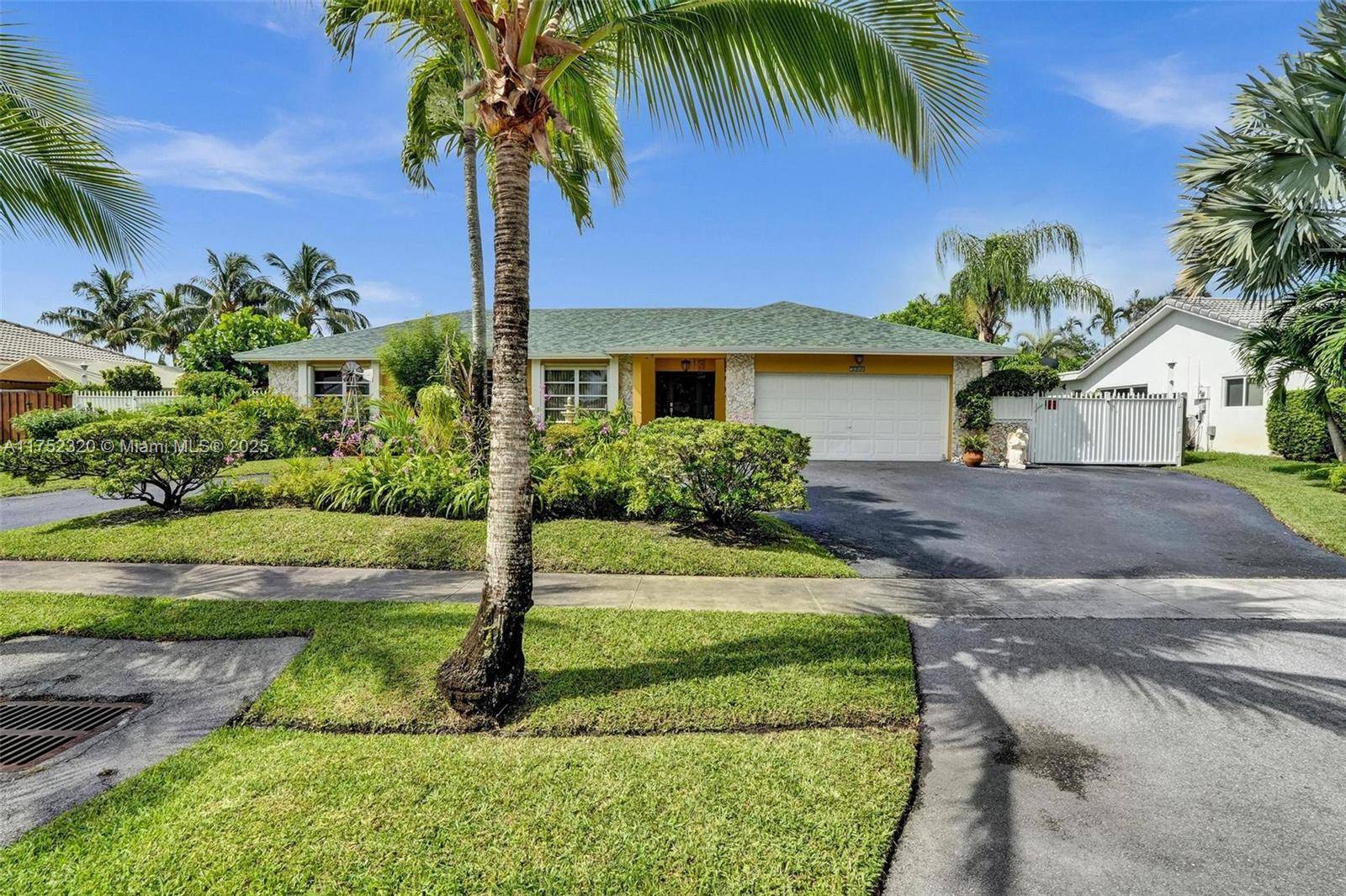 Plantation, FL 33317,7260 SW 20th St