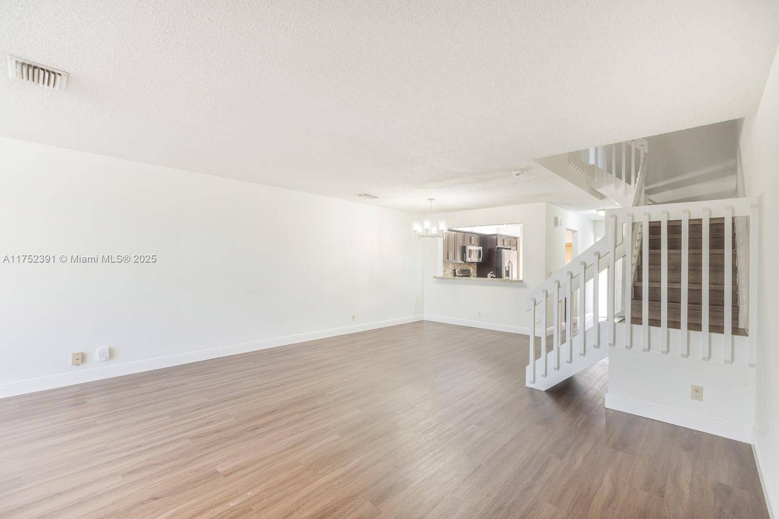 Plantation, FL 33322,10701 NW 14th St #264