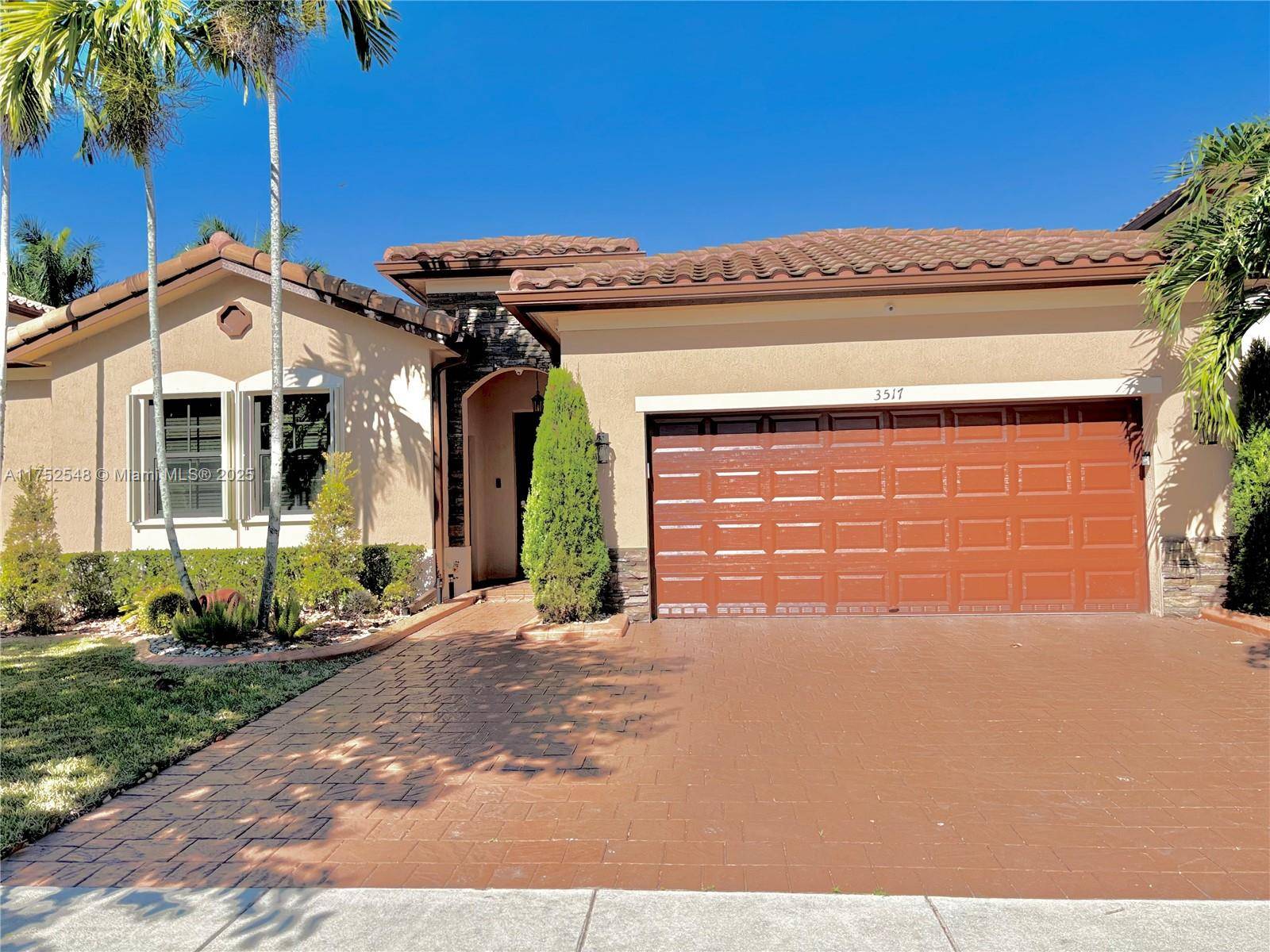 Homestead, FL 33033,3517 SE 4th St