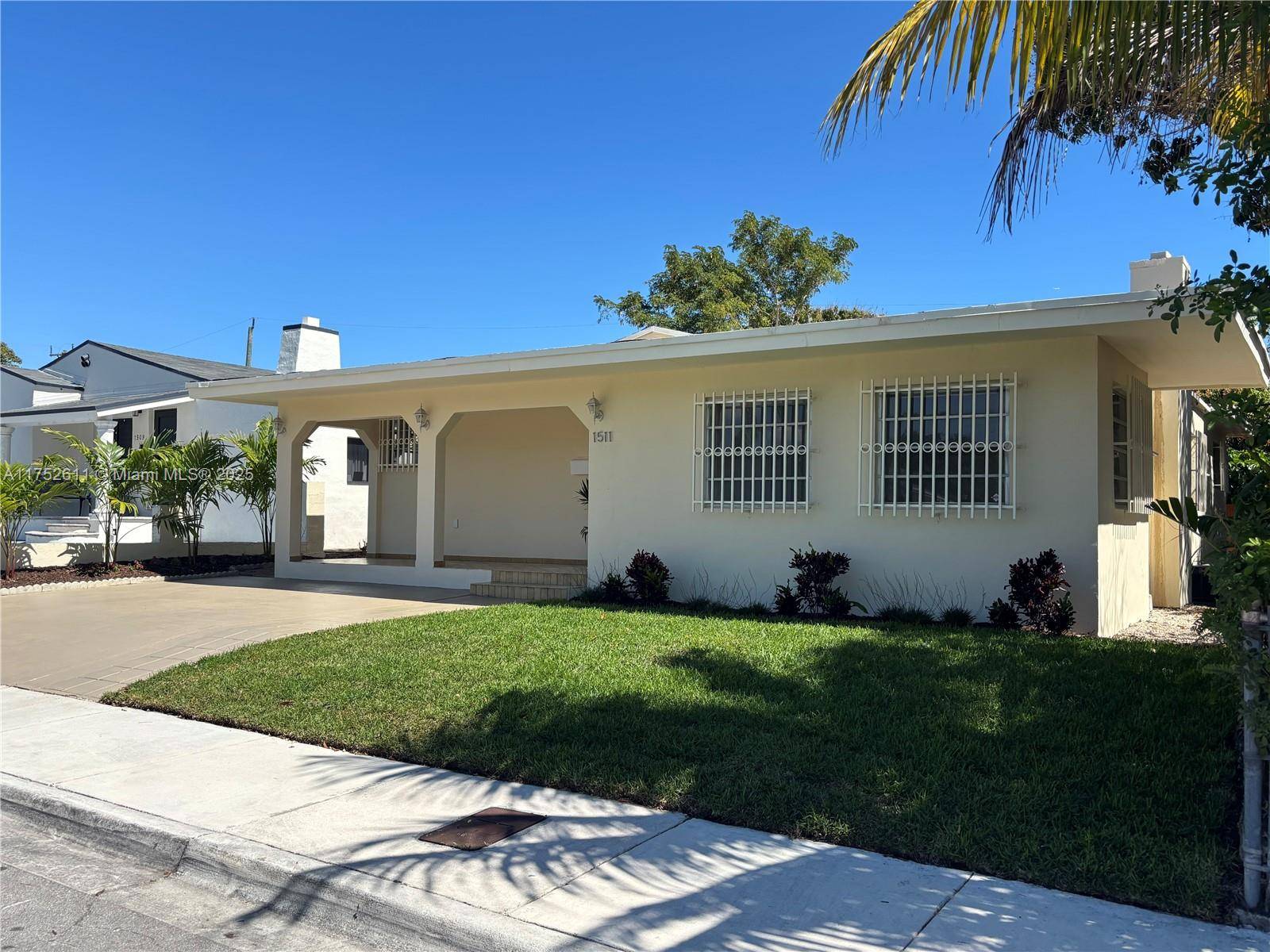 Miami, FL 33145,1511 SW 20th Ct