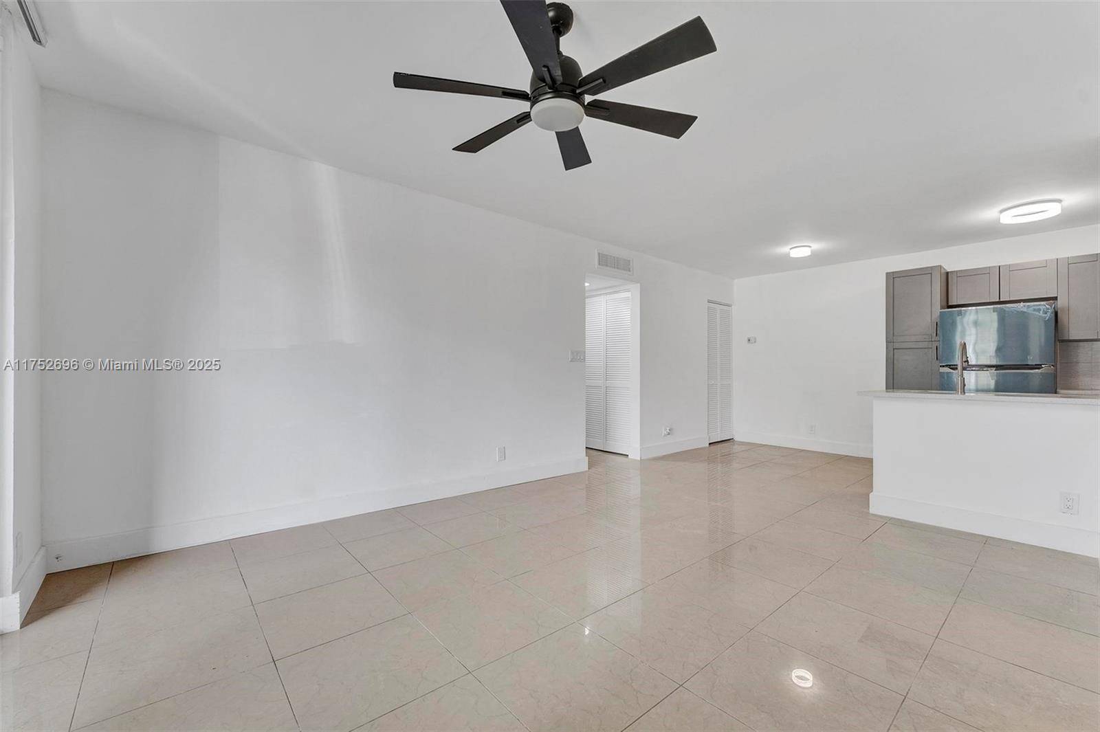 Coconut Creek, FL 33063,851 Lyons Rd #22105
