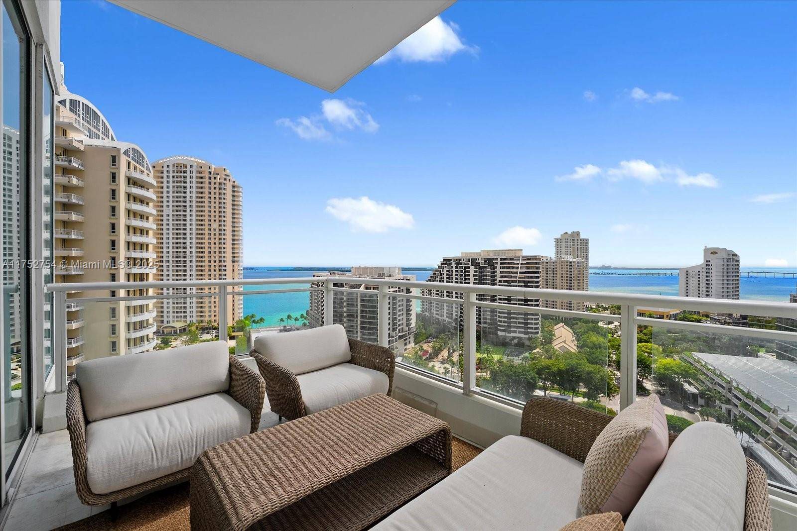 Miami, FL 33131,900 Brickell Key Blvd #1604