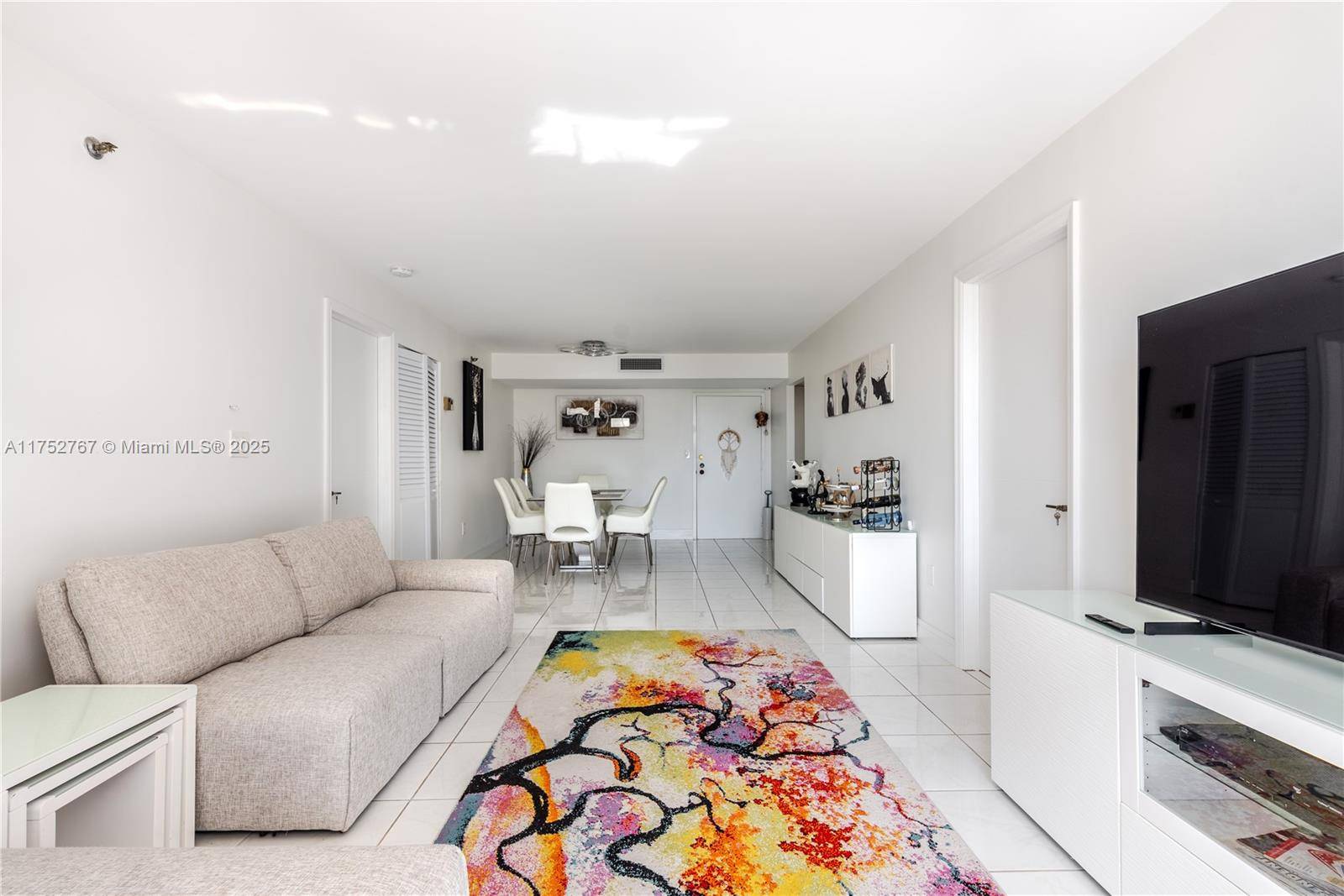 Sunny Isles Beach, FL 33160,210 174th St #807