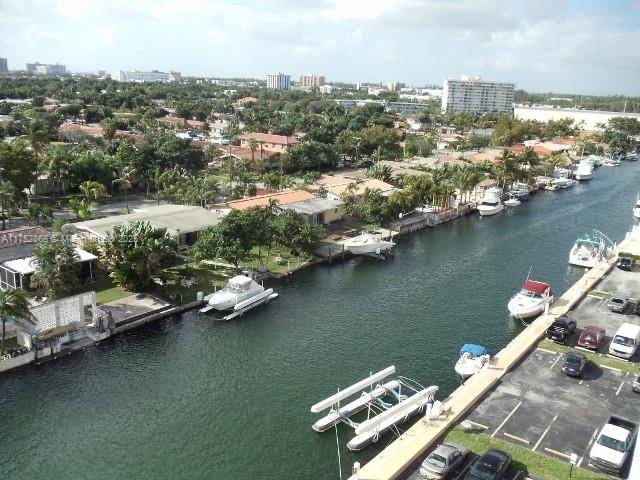 North Miami, FL 33181,2020 NE 135th St #904